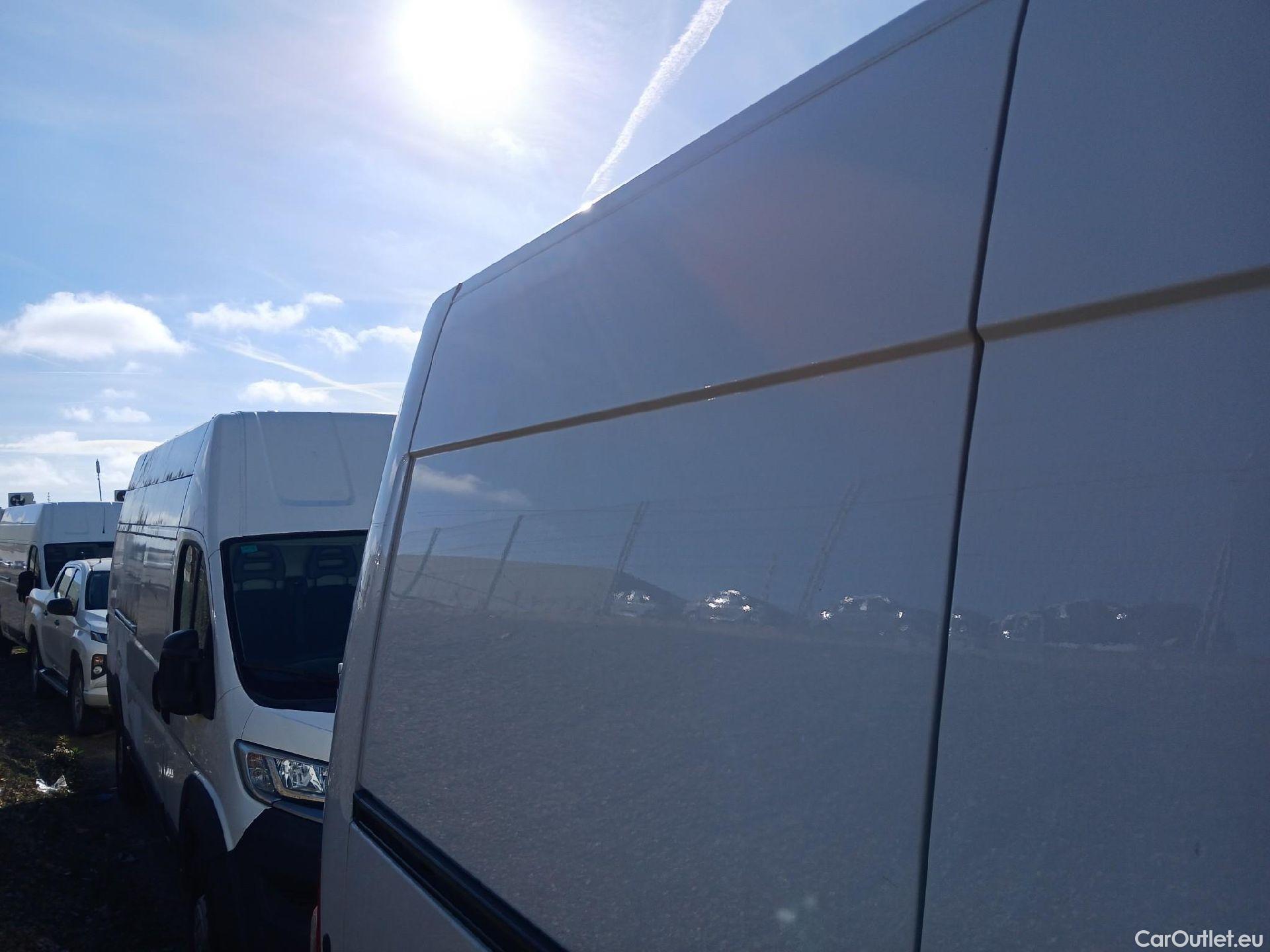  Opel  Movano OPEL  / 2019 / 4P / furgón 2.3 CDTI 99kW (135CV) L2 H2 F 3.5t (AC) #14