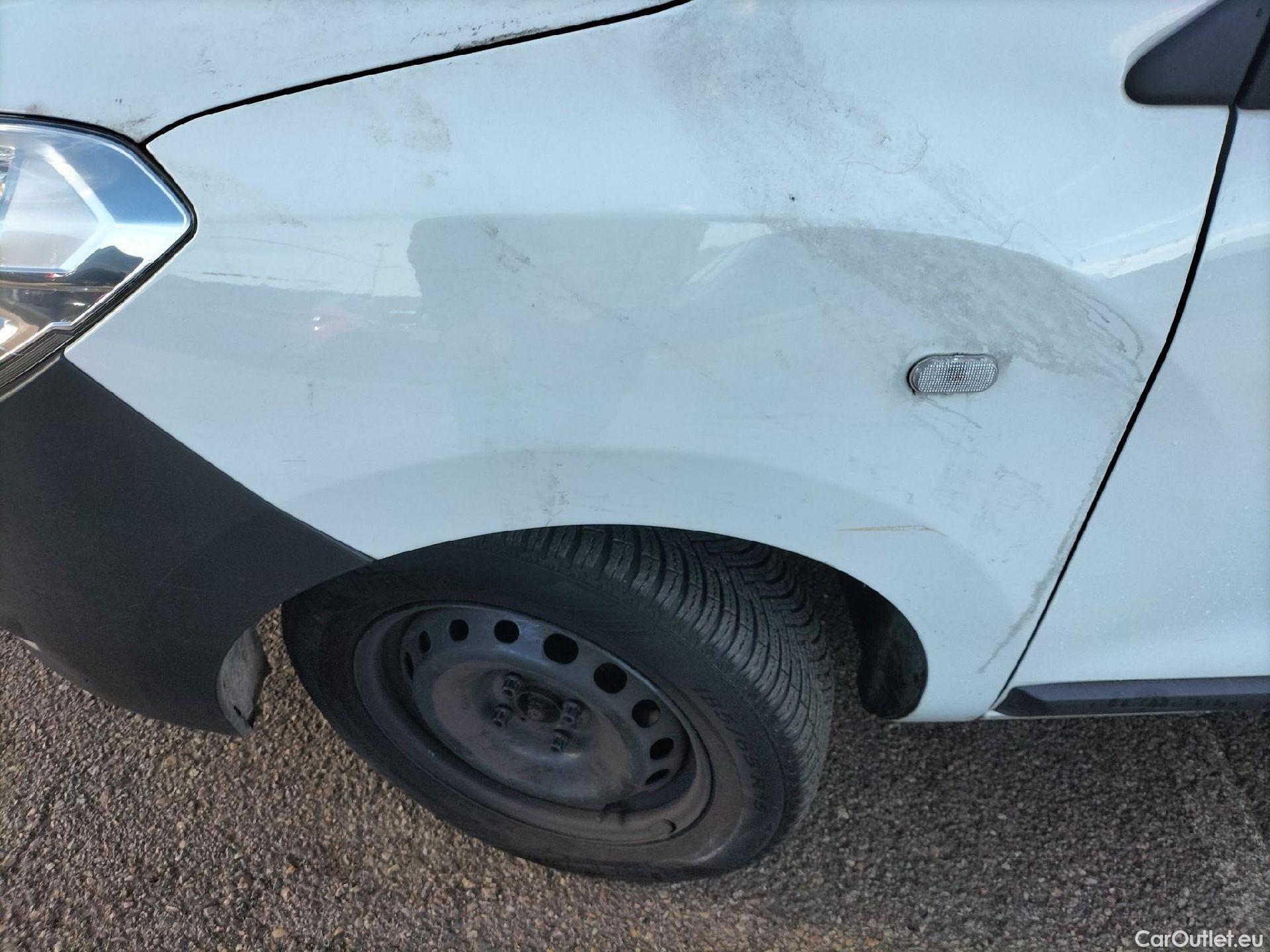  Dacia  Dokker DACIA  / 2013 / 4P / furgón derivado de turismo Van Essential 1.6 80kW (110CV) GLP #13