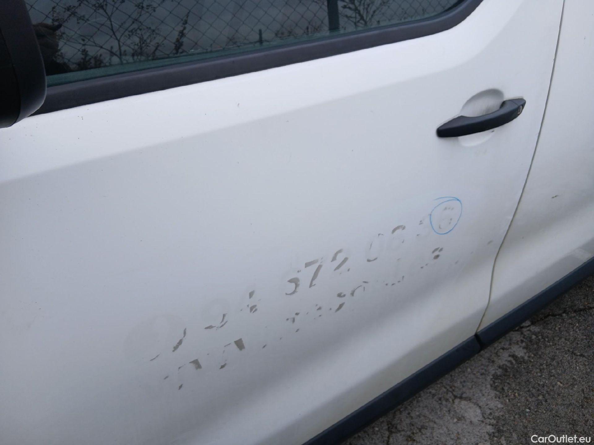  Citroen  Jumpy CITROEN  VU 4P 3G FURGÓN Talla M BlueHDi 85KW (115CV) 6v Confort #23