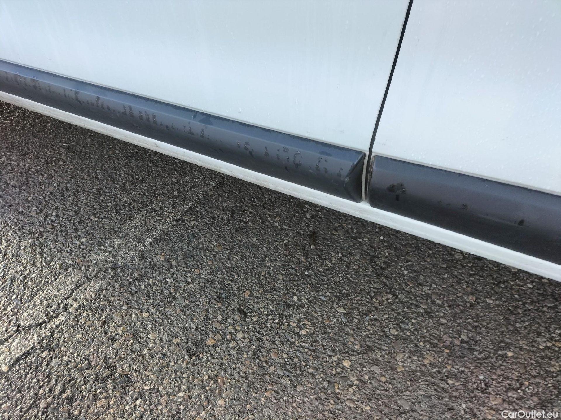  Dacia  Dokker DACIA  / 2013 / 4P / furgón derivado de turismo Van Essential 1.6 80kW (110CV) GLP #25