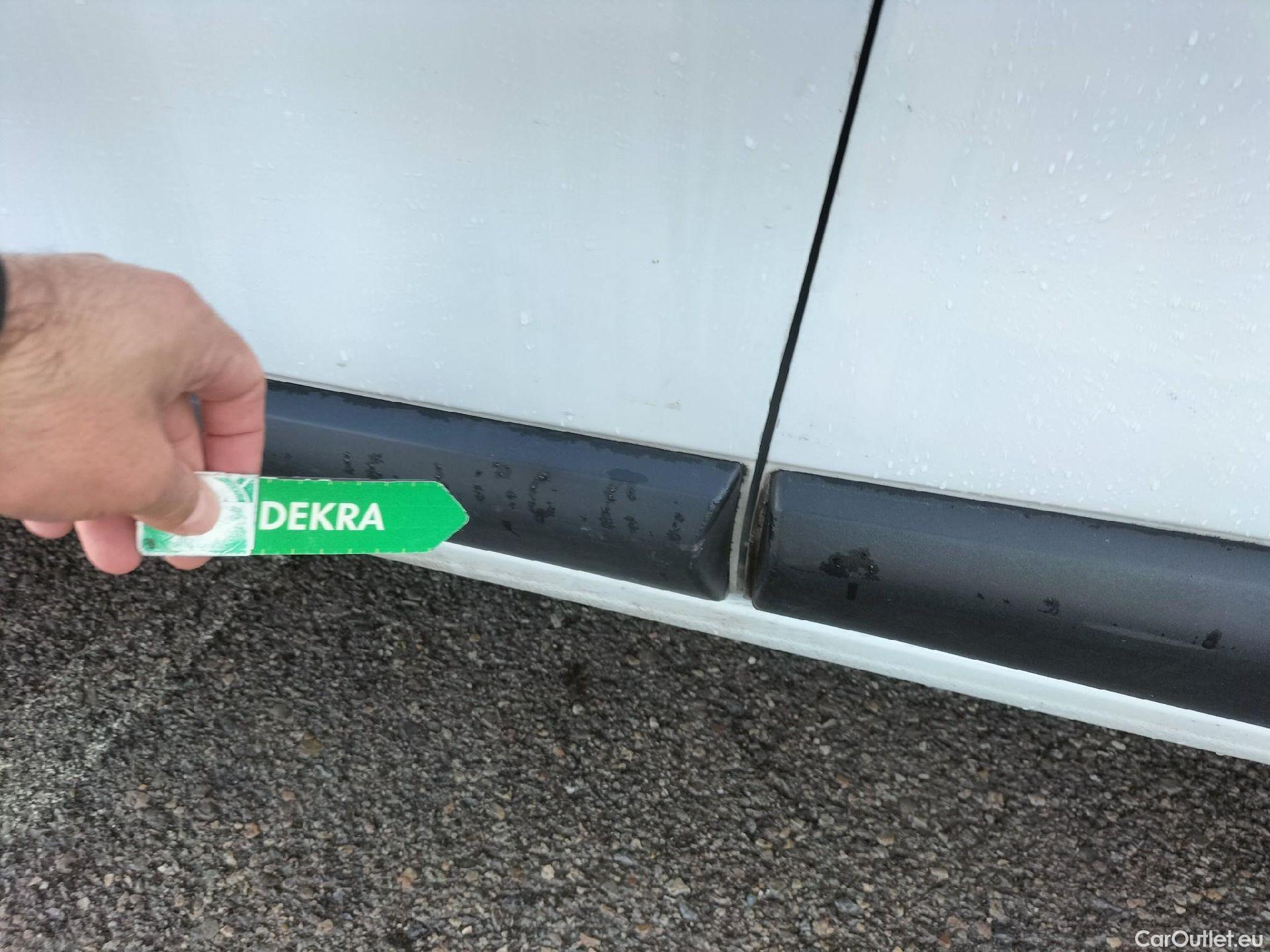  Dacia  Dokker DACIA  / 2013 / 4P / furgón derivado de turismo Van Essential 1.6 80kW (110CV) GLP #24