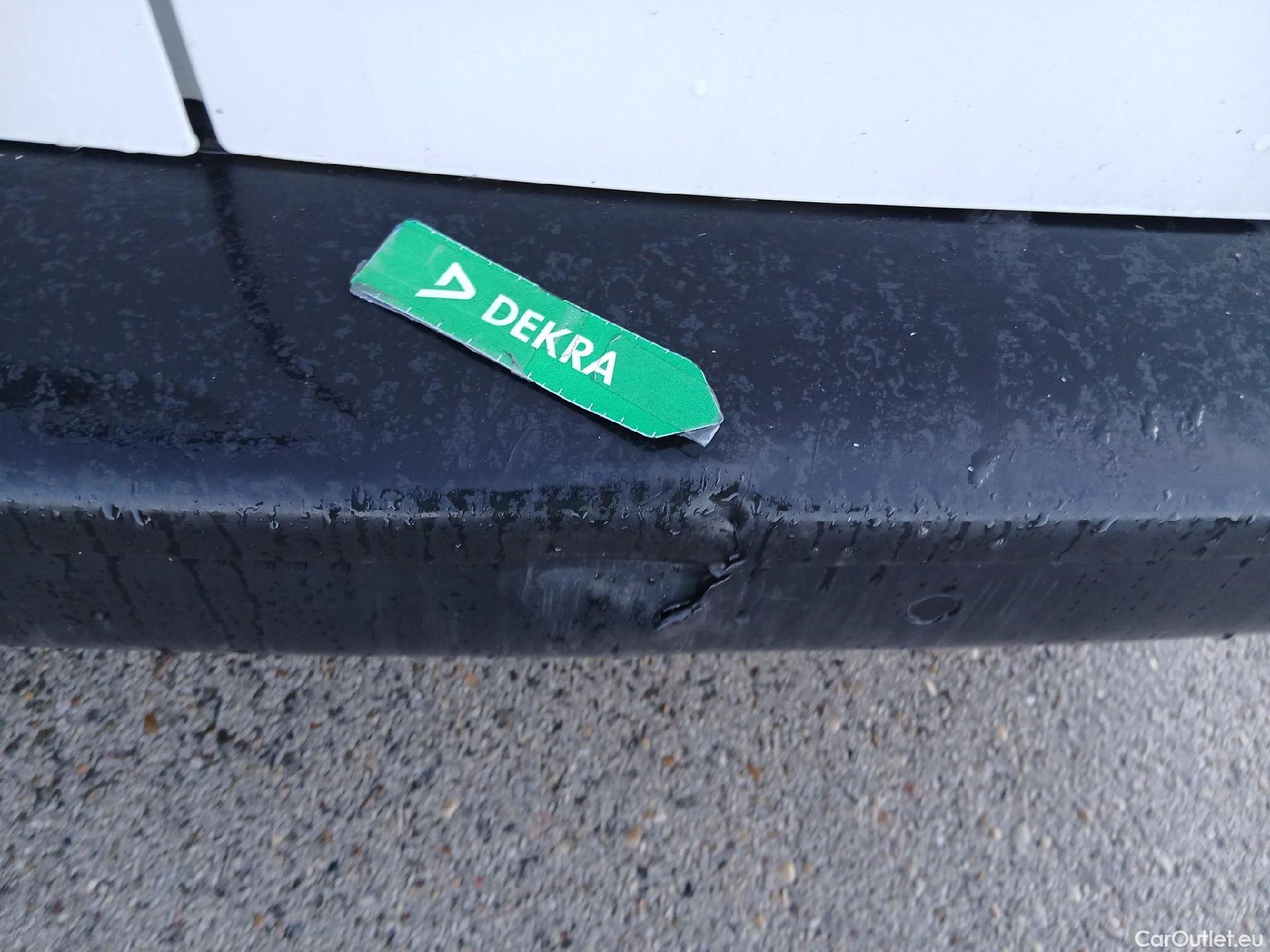  Opel  Vivaro OPEL  / 2019 / 4P / furgón 2.0 Diésel 88kW (120CV) M Inc. Select #10