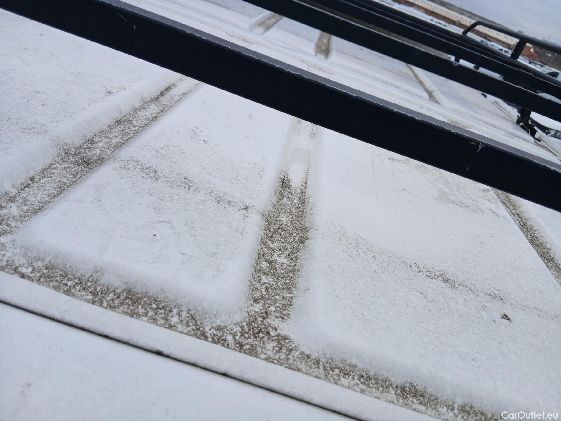  Citroen  Jumpy CITROEN  VU 4P 3G FURGÓN Talla M BlueHDi 85KW (115CV) 6v Confort #3