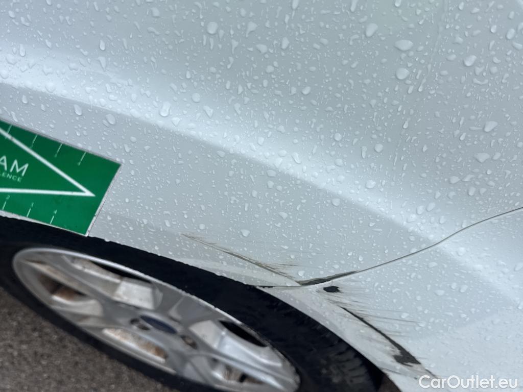  Ford  Transit FORD  Courier/2014/4P/furgón der.turis Van 1.5 TDCi 56kW Trend #30