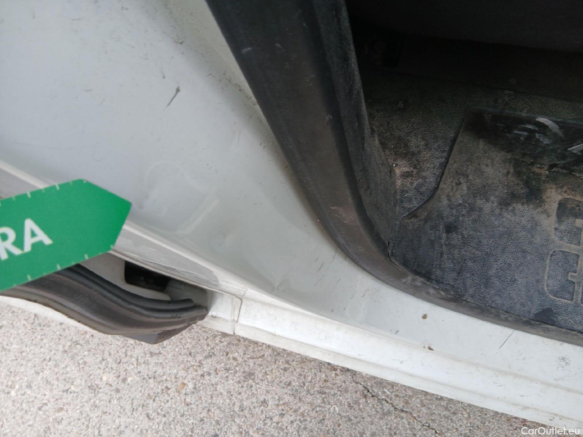  Citroen  Jumpy CITROEN  VU 4P 3G FURGÓN Talla M BlueHDi 85KW (115CV) 6v Confort #10