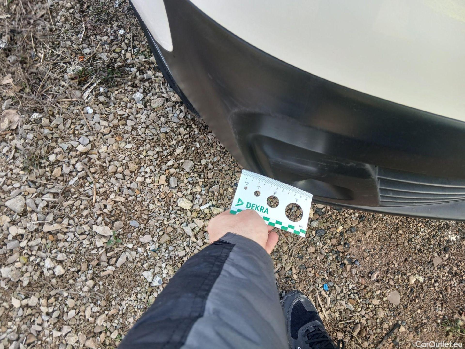  Opel  Vivaro OPEL  / 2019 / 4P / furgón 1.5 Diésel 74kW (100CV) M Std Express #1