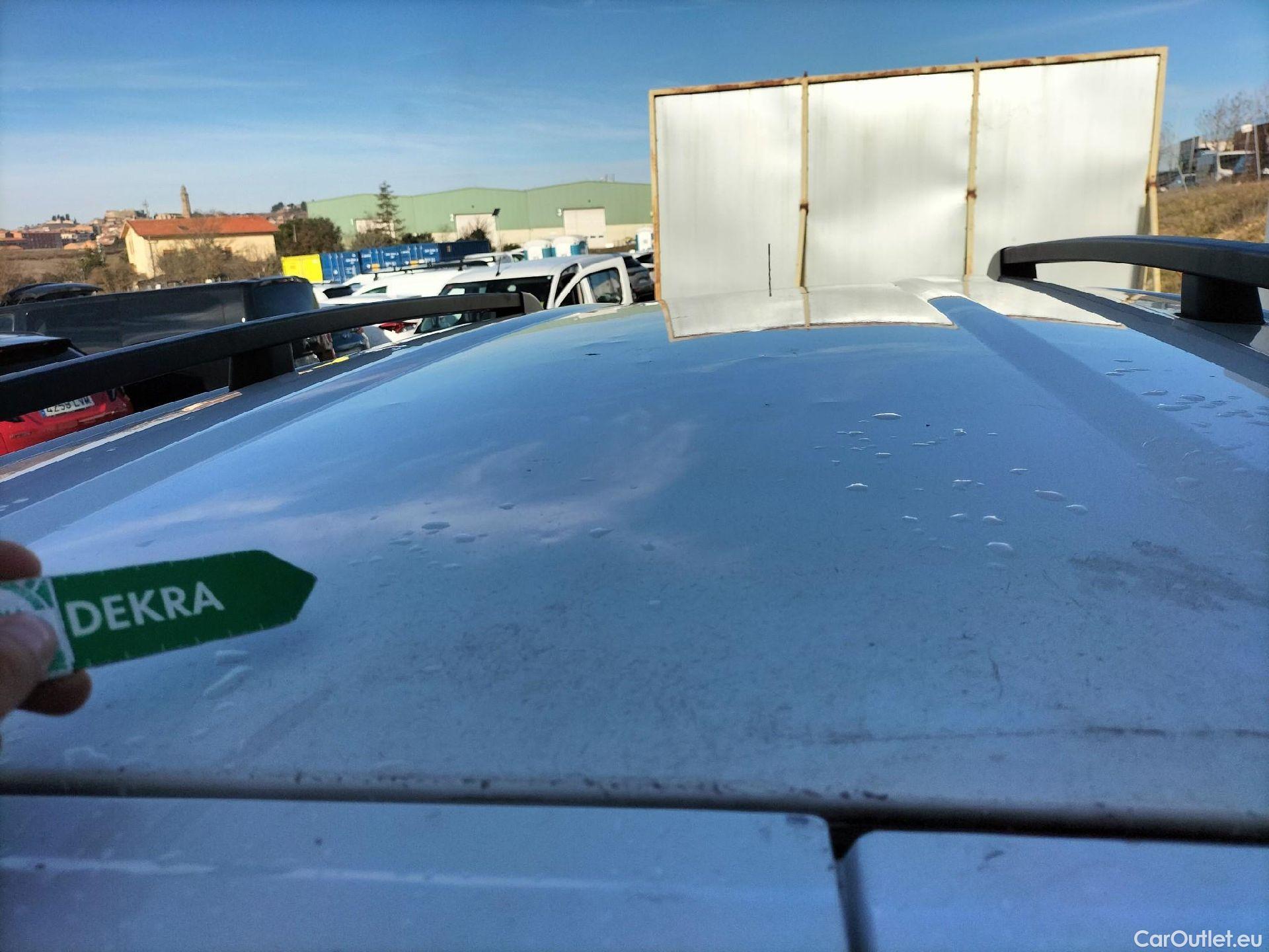  Dacia  Dokker DACIA  / 2013 / 4P / furgón derivado de turismo Van Essential 1.6 80kW (110CV) GLP #76