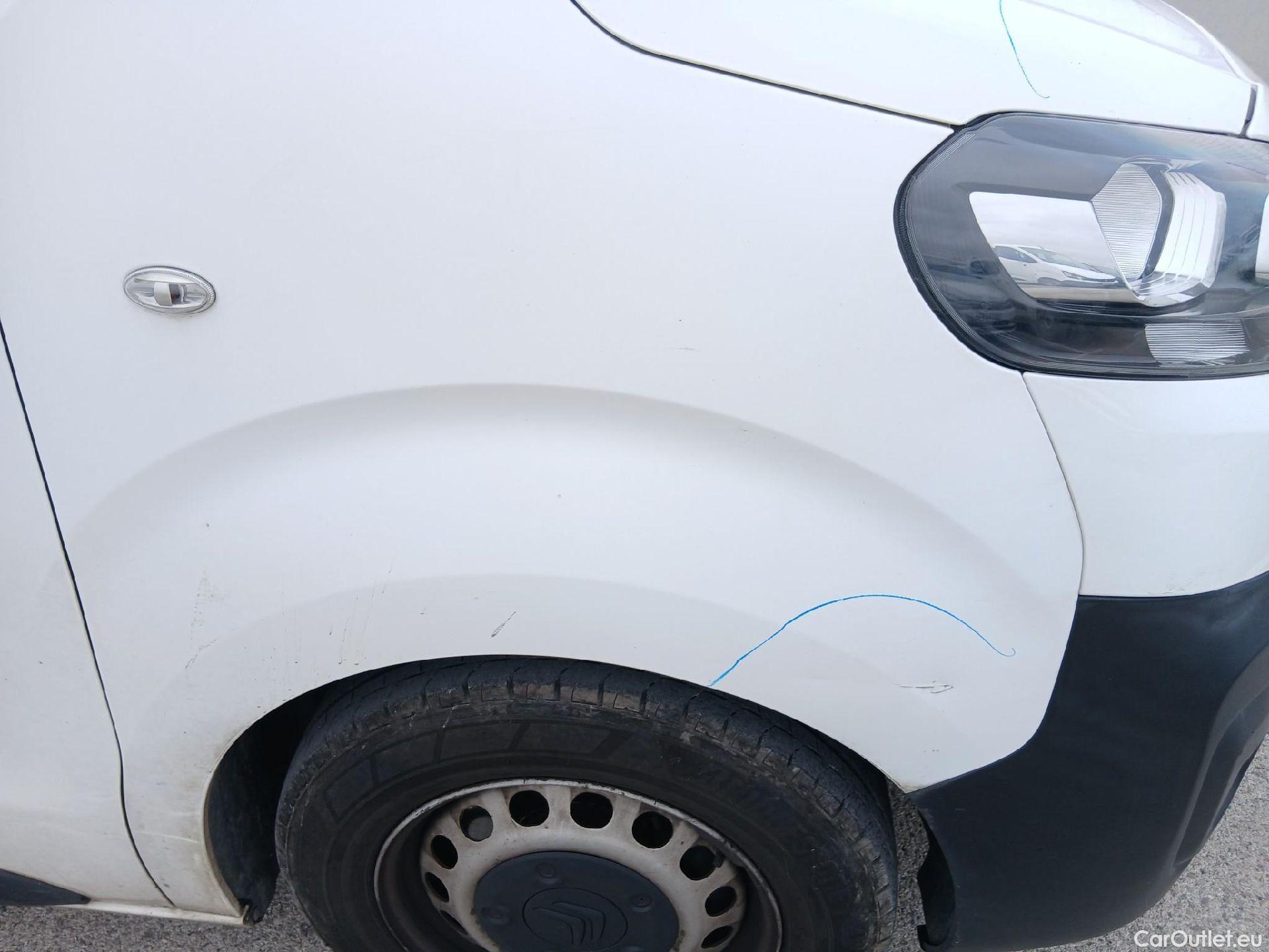  Citroen  Jumpy CITROEN  VU 4P 3G FURGÓN Talla M BlueHDi 85KW (115CV) 6v Confort #46