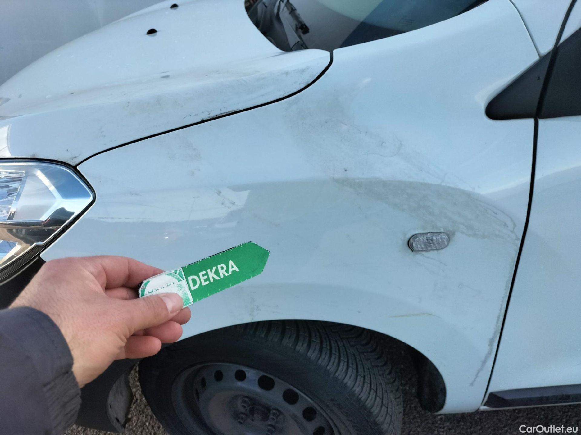  Dacia  Dokker DACIA  / 2013 / 4P / furgón derivado de turismo Van Essential 1.6 80kW (110CV) GLP #14