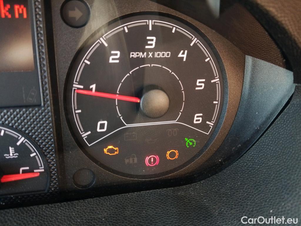  Opel  Movano OPEL  / 2021 / 4P / furgón Campaña Q2 Fgón Base L2H2 3.5T 2.2 BHDi 88kW #36