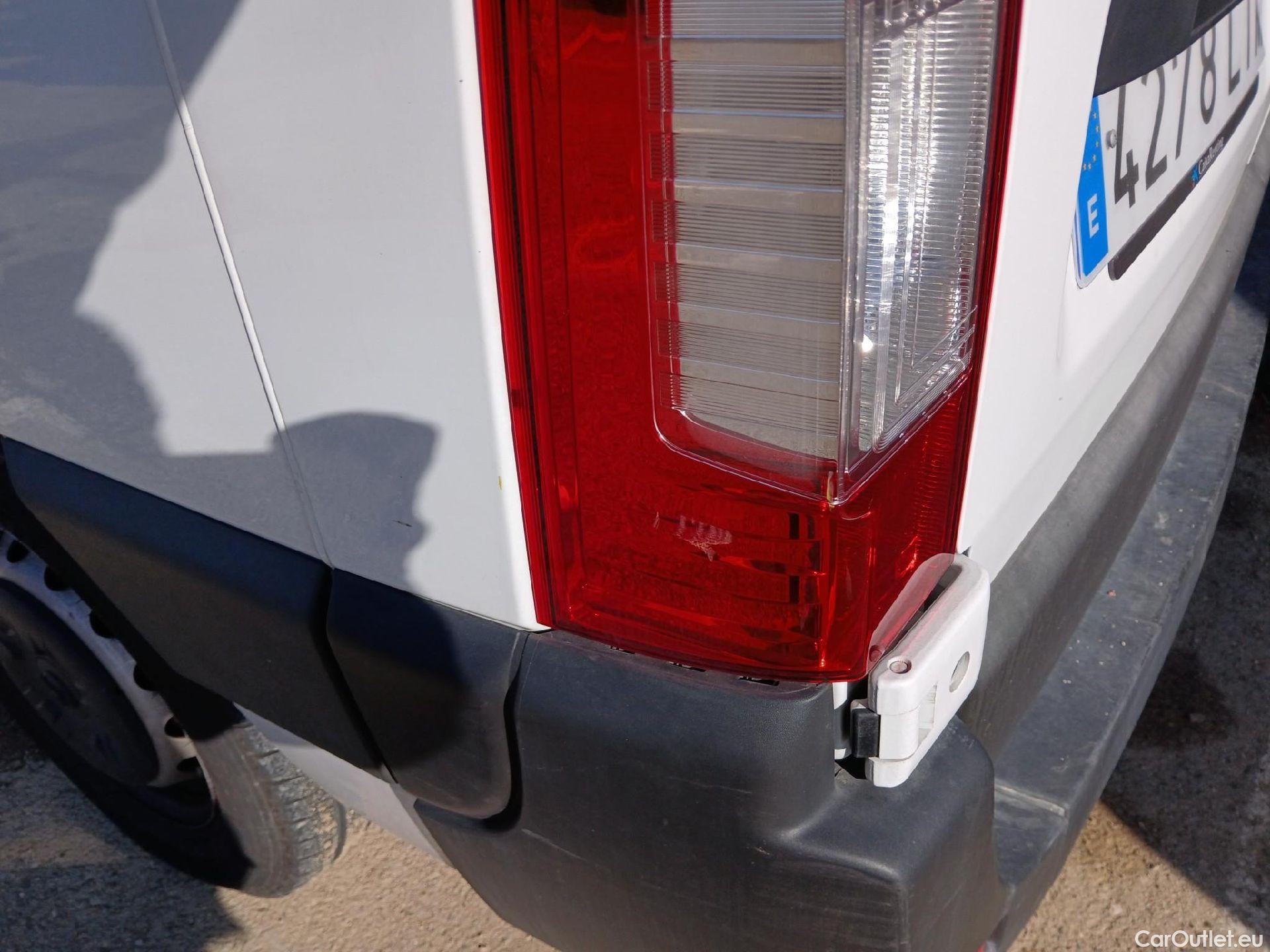  Opel  Movano OPEL  / 2019 / 4P / furgón 2.3 CDTI 99kW (135CV) L2 H2 F 3.5t (AC) #36