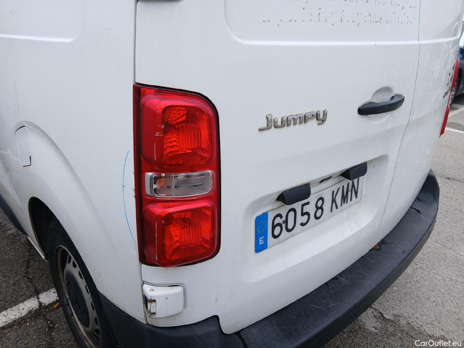  Citroen  Jumpy CITROEN  VU 4P 3G FURGÓN Talla M BlueHDi 85KW (115CV) 6v Confort #28