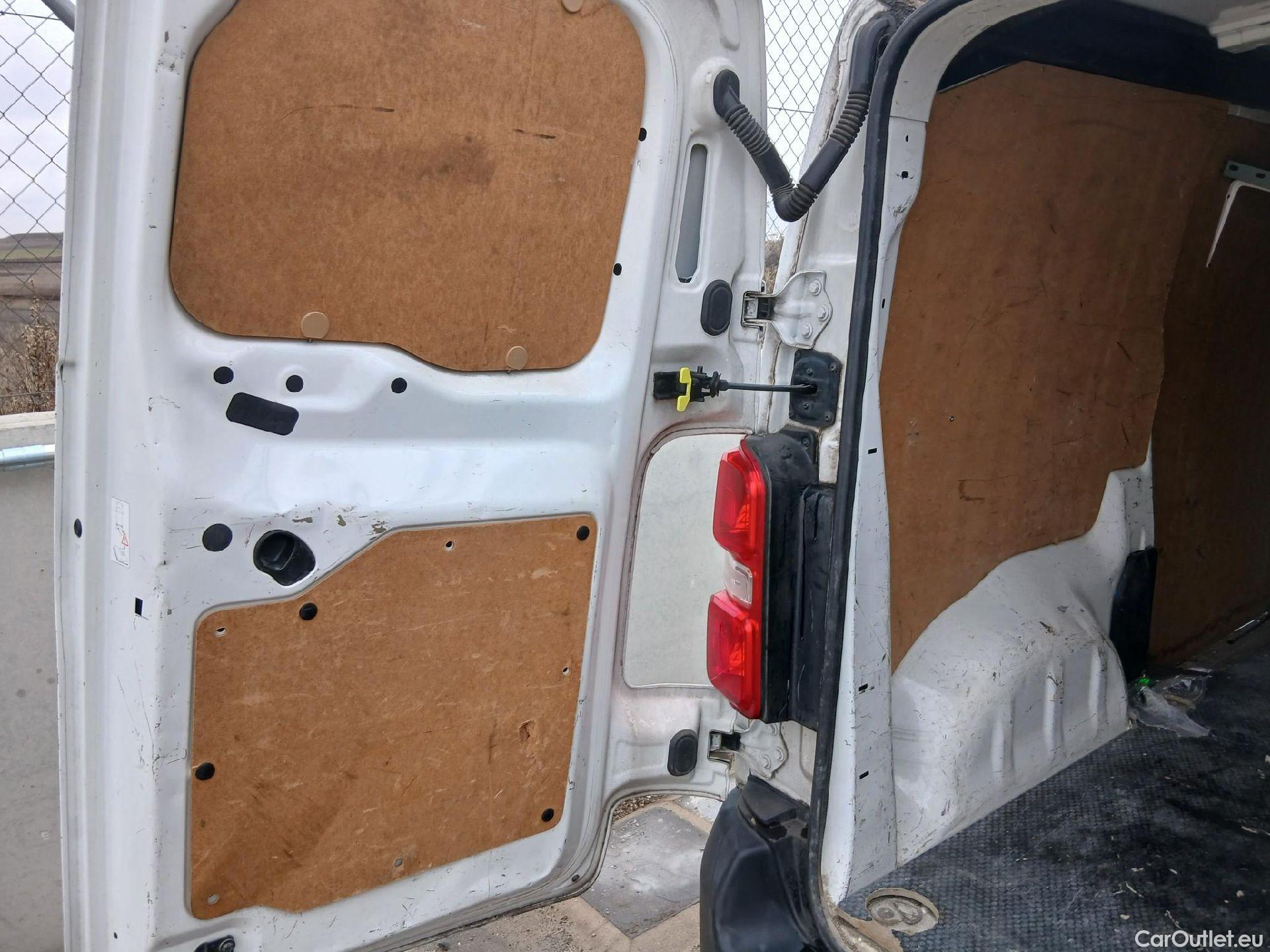  Citroen  Jumpy CITROEN  VU 4P 3G FURGÓN Talla M BlueHDi 85KW (115CV) 6v Confort #1