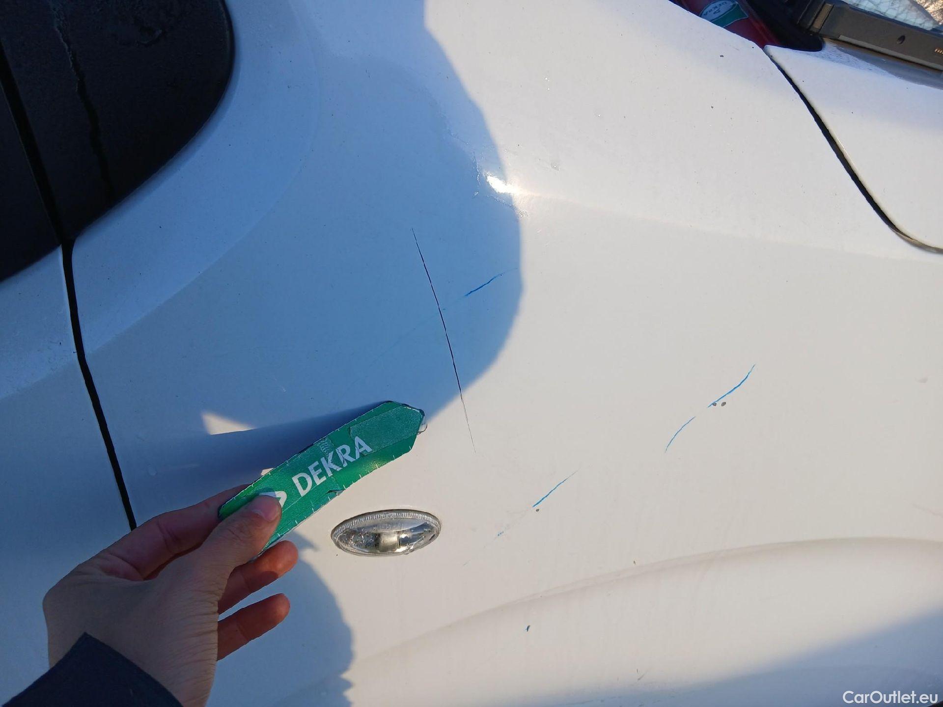  Opel  Vivaro OPEL  / 2019 / 4P / furgón 2.0 Diésel 88kW (120CV) M Inc. Select #40