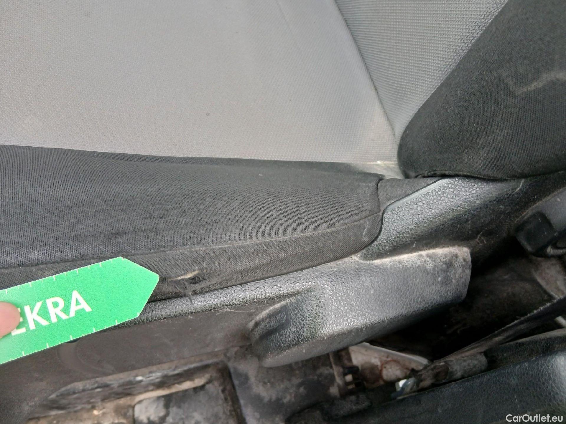  Citroen  Jumpy CITROEN  VU 4P 3G FURGÓN Talla M BlueHDi 85KW (115CV) 6v Confort #11