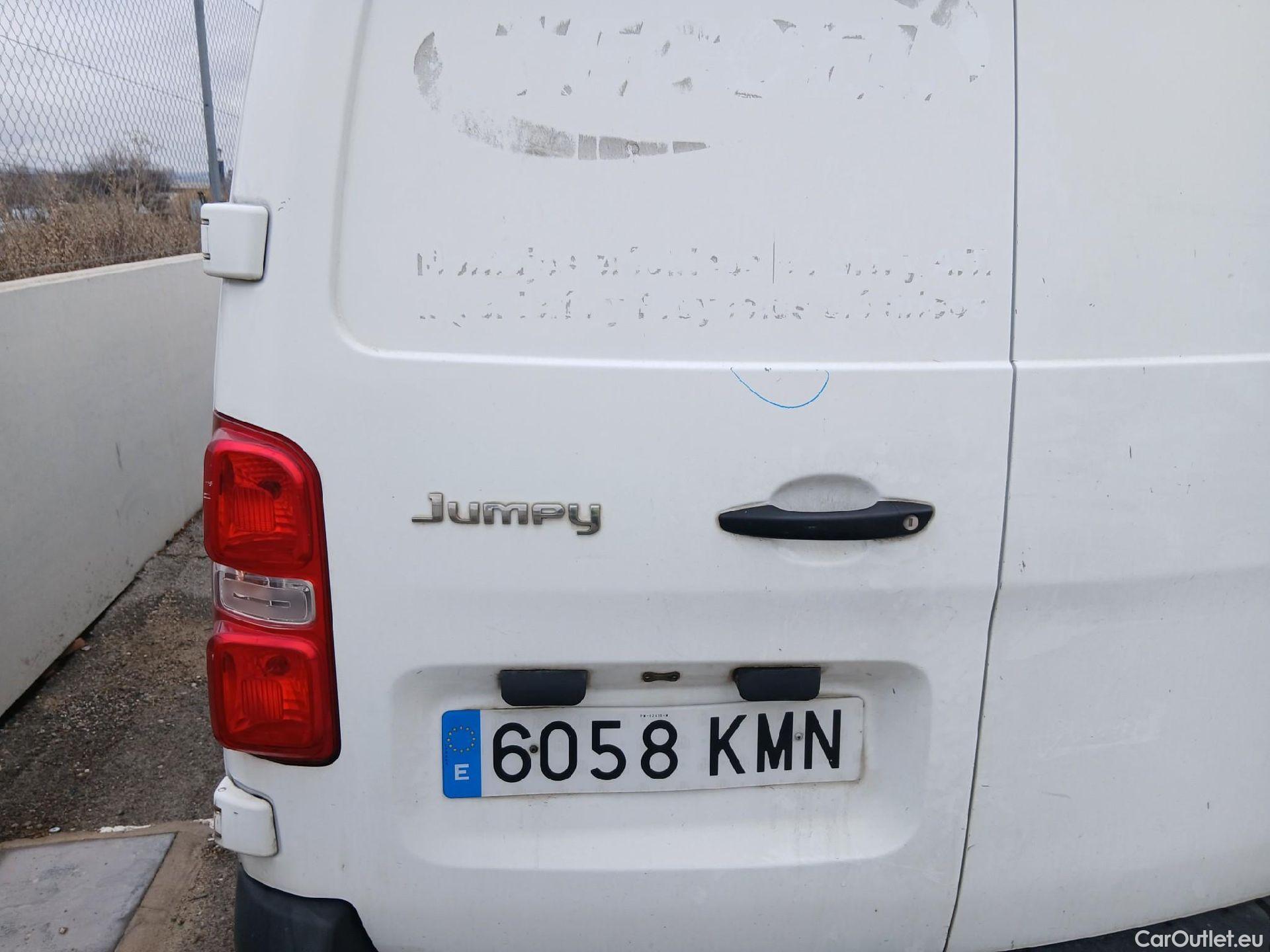  Citroen  Jumpy CITROEN  VU 4P 3G FURGÓN Talla M BlueHDi 85KW (115CV) 6v Confort #29