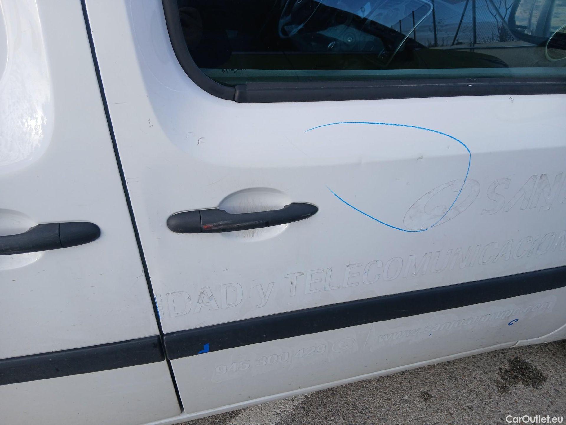  Nissan  NV200 NISSAN NV250 / 2019 / 4P / furgón 2pl 1.5dCi 59 kW (80 CV) L1H1 ÓPTIMA #43