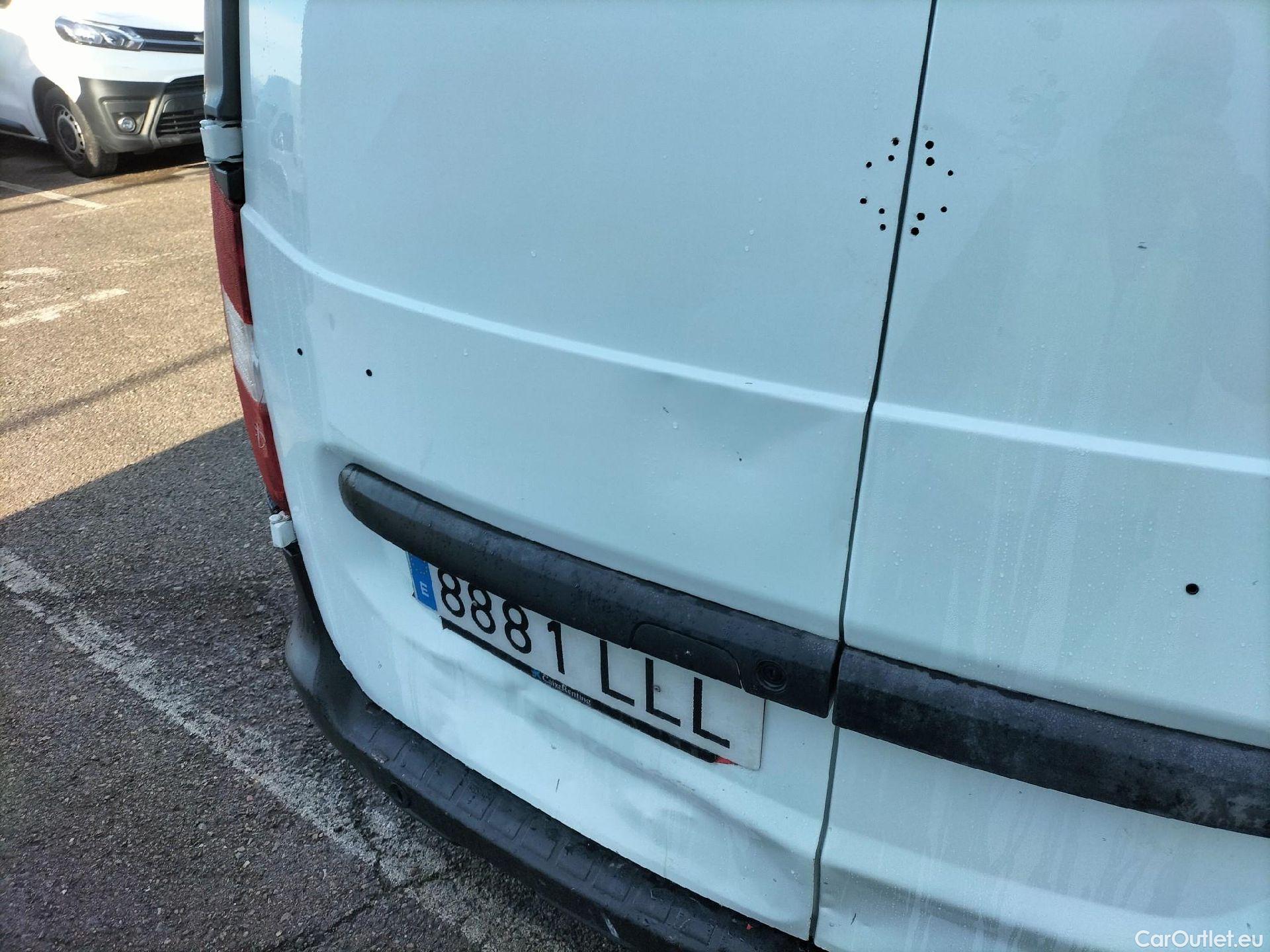  Dacia  Dokker DACIA  / 2013 / 4P / furgón derivado de turismo Van Essential 1.6 80kW (110CV) GLP #47