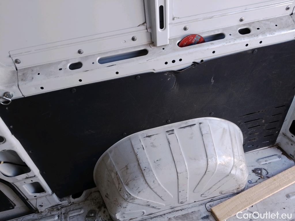  Opel  Movano OPEL  / 2021 / 4P / furgón Campaña Q2 Fgón Base L2H2 3.5T 2.2 BHDi 88kW #14