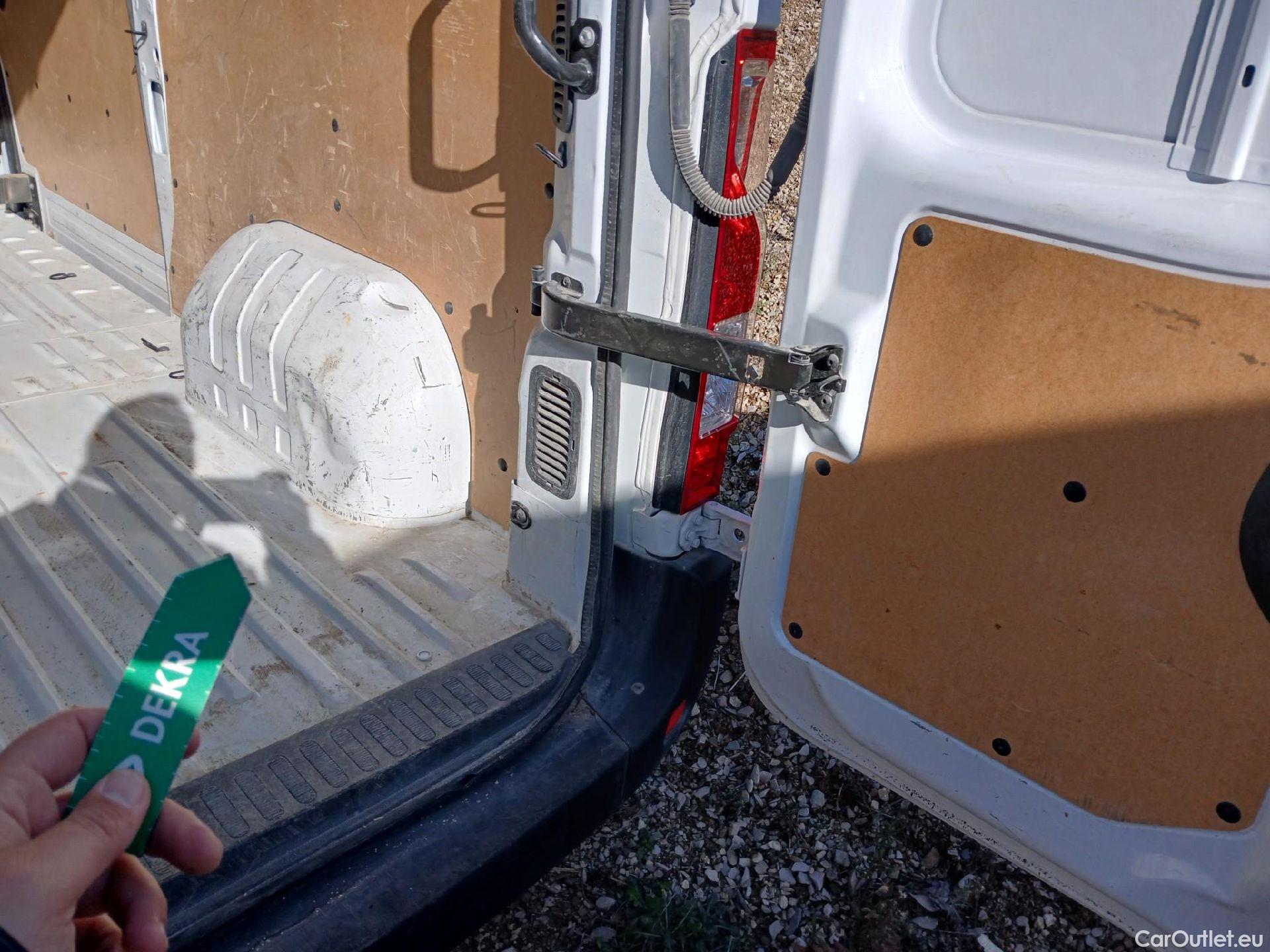  Opel  Movano OPEL  / 2019 / 4P / furgón 2.3 CDTI 99kW (135CV) L2 H2 F 3.5t (AC) #5