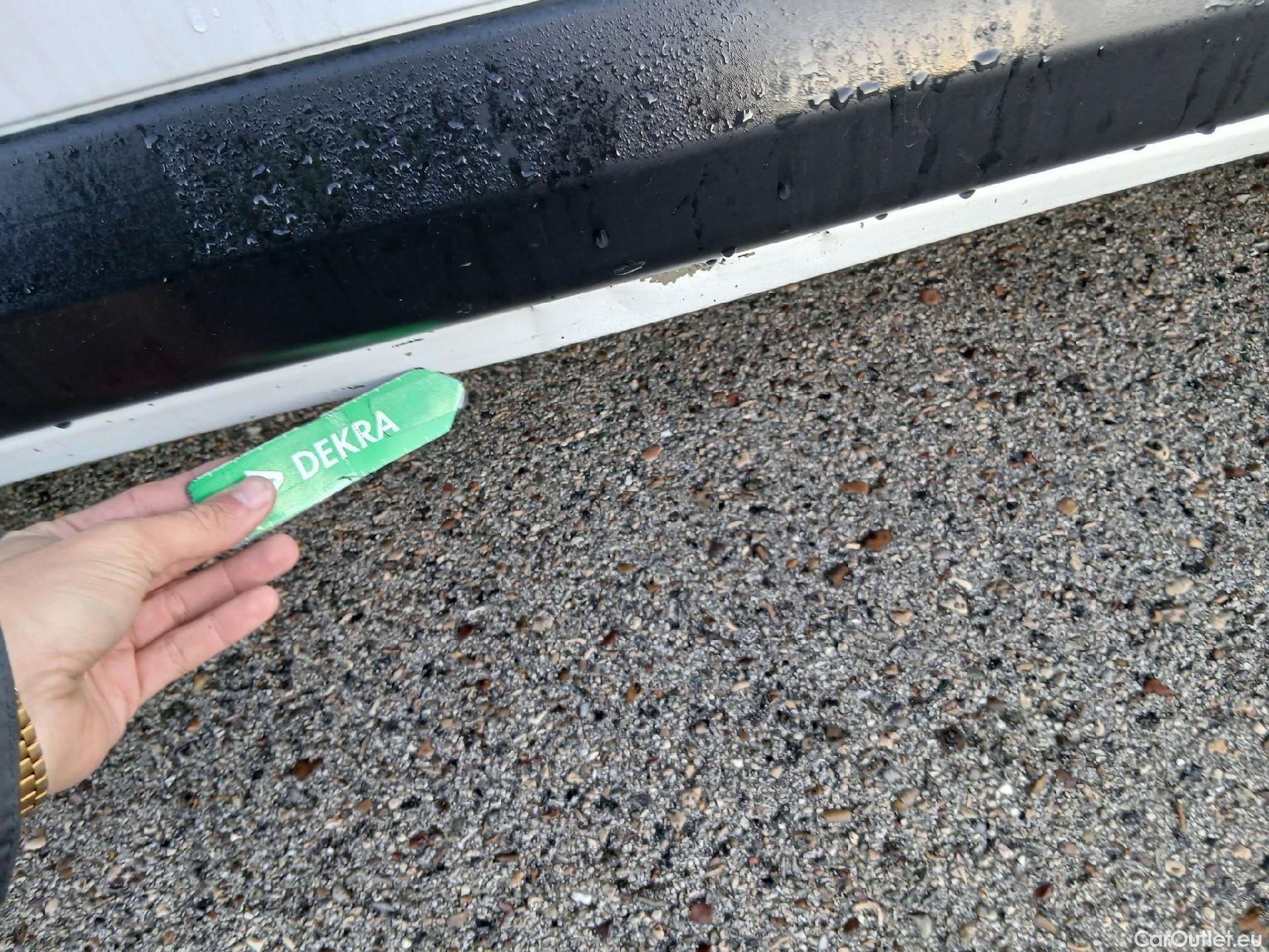  Opel  Vivaro OPEL  / 2019 / 4P / furgón 2.0 Diésel 88kW (120CV) M Inc. Select #36