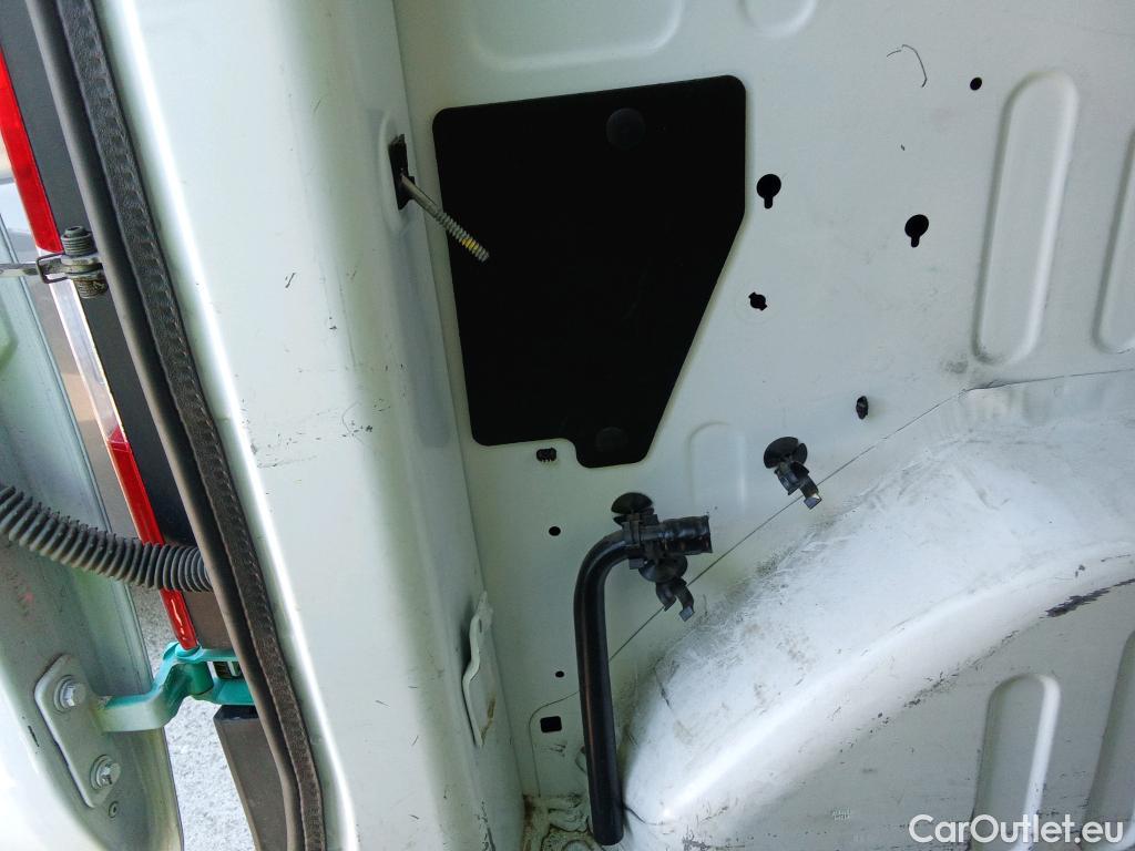  Dacia  Dokker DACIA  / 2013 / 4P / furgón derivado de turismo Essential 1.6 75kW (100CV) GLP #25