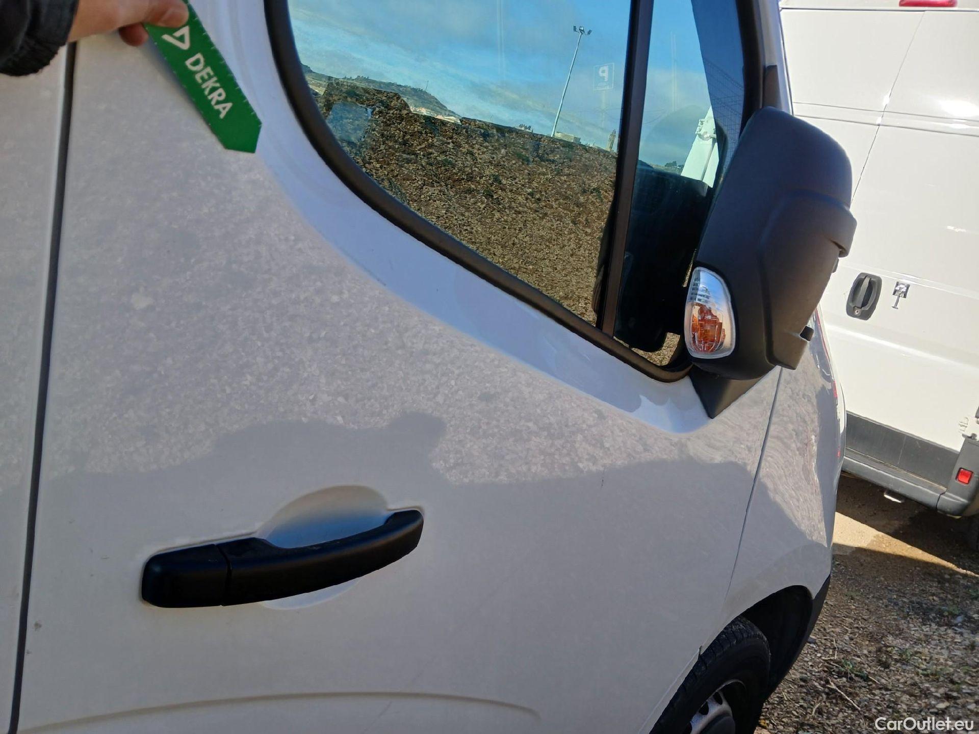  Opel  Movano OPEL  / 2019 / 4P / furgón 2.3 CDTI 99kW (135CV) L2 H2 F 3.5t (AC) #20