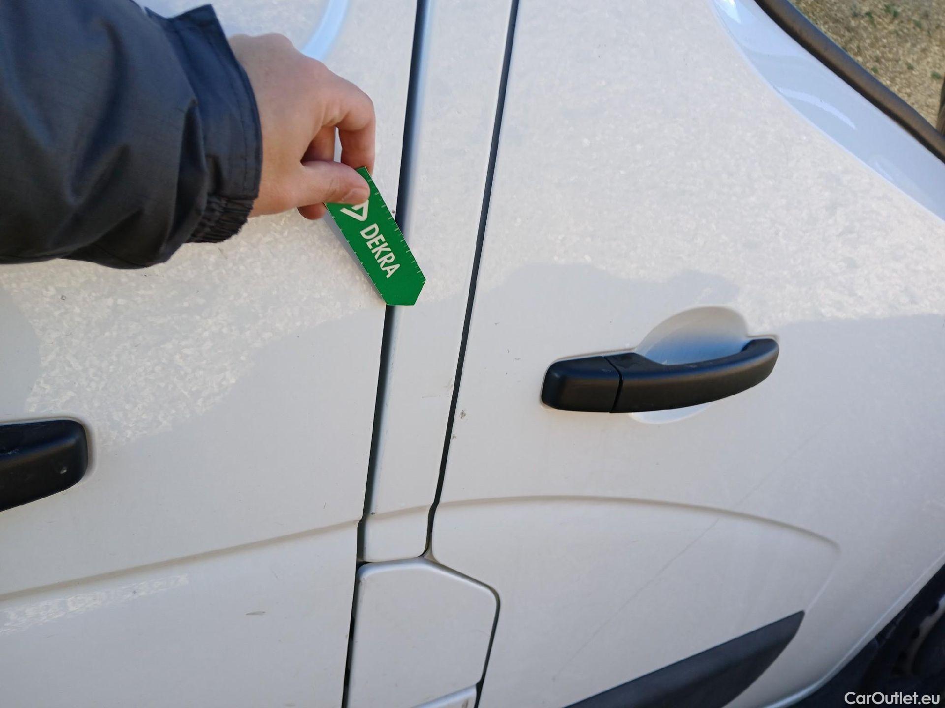  Opel  Movano OPEL  / 2019 / 4P / furgón 2.3 CDTI 99kW (135CV) L2 H2 F 3.5t (AC) #19