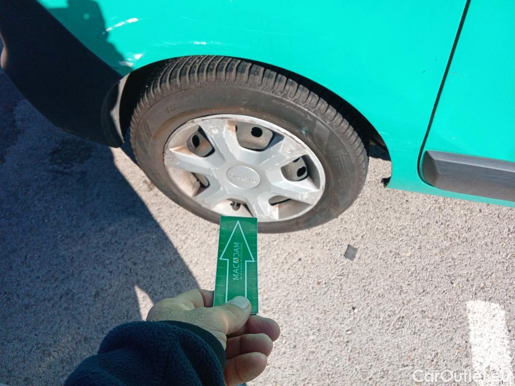  Dacia  Dokker DACIA  / 2013 / 4P / furgón derivado de turismo Essential 1.6 75kW (100CV) GLP #42