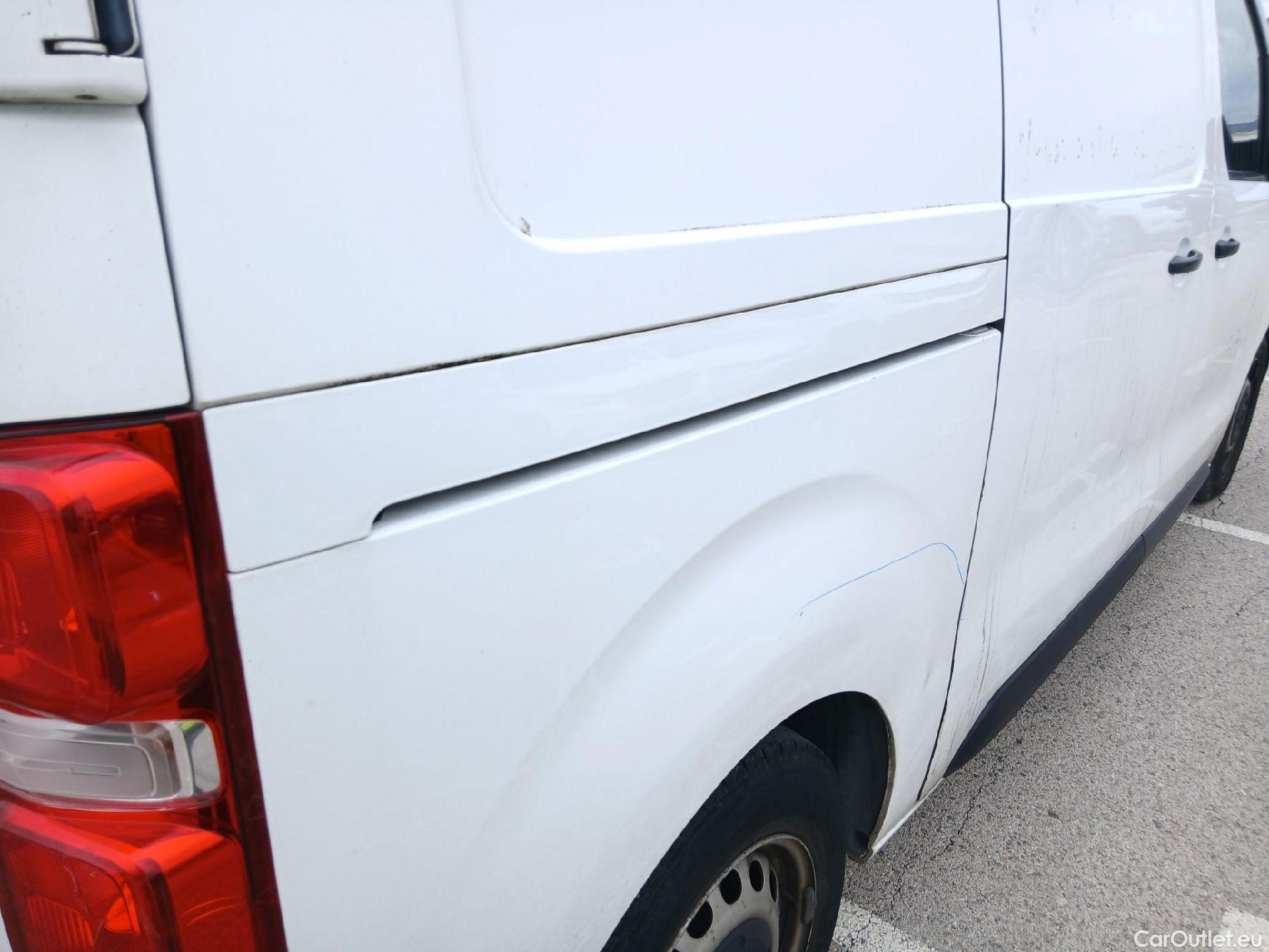  Citroen  Jumpy CITROEN  VU 4P 3G FURGÓN Talla M BlueHDi 85KW (115CV) 6v Confort #38