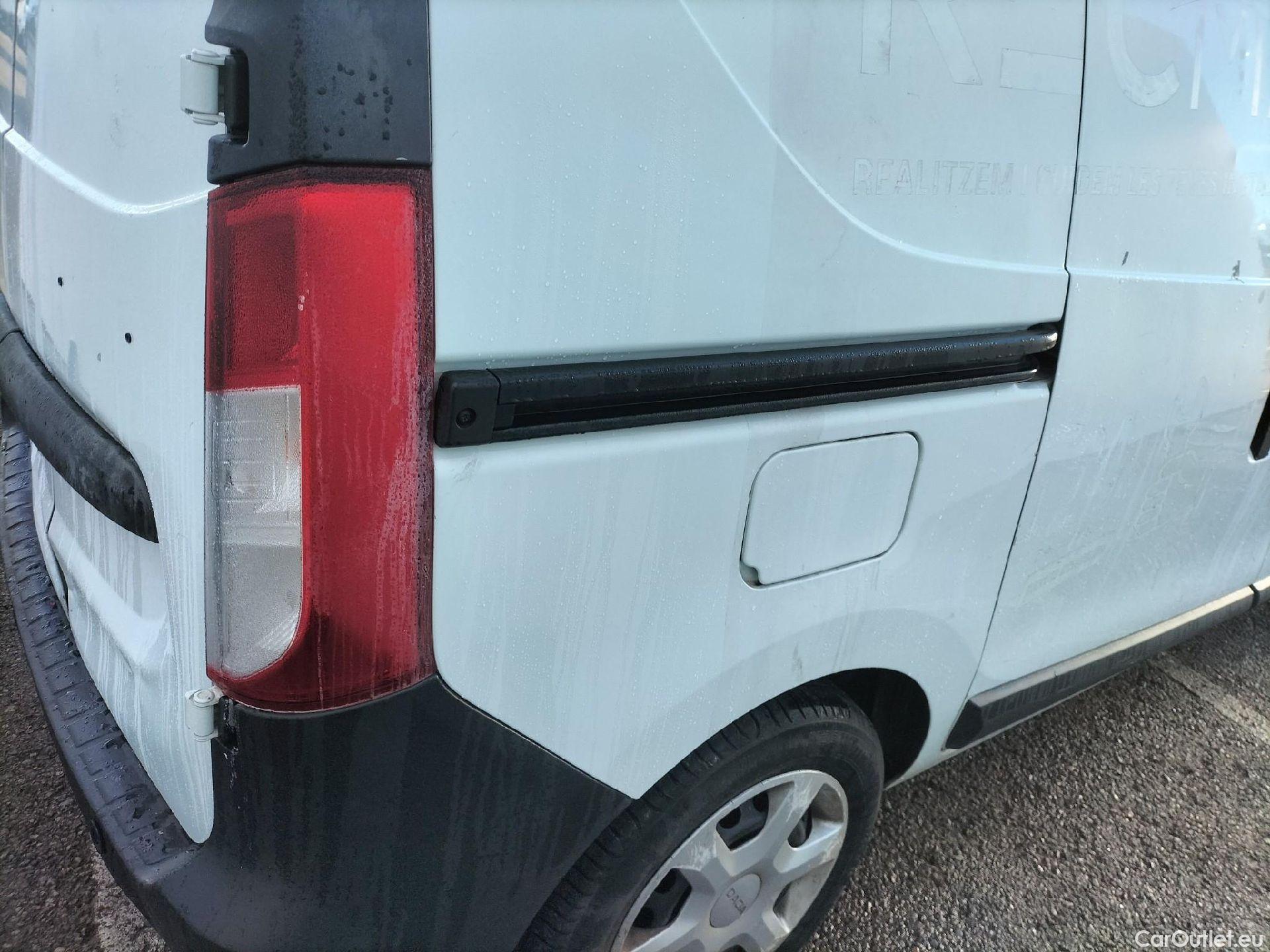  Dacia  Dokker DACIA  / 2013 / 4P / furgón derivado de turismo Van Essential 1.6 80kW (110CV) GLP #57