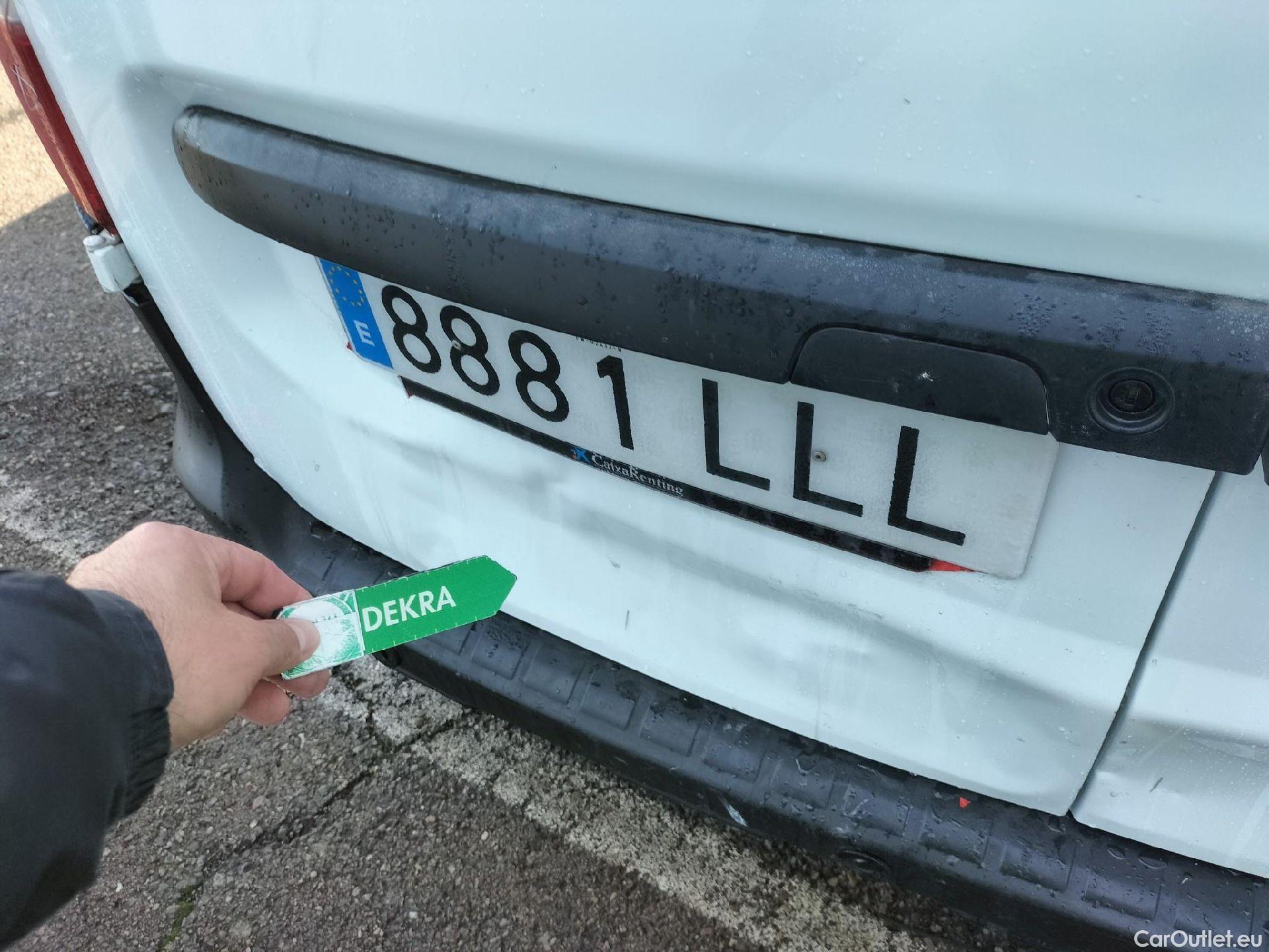  Dacia  Dokker DACIA  / 2013 / 4P / furgón derivado de turismo Van Essential 1.6 80kW (110CV) GLP #45