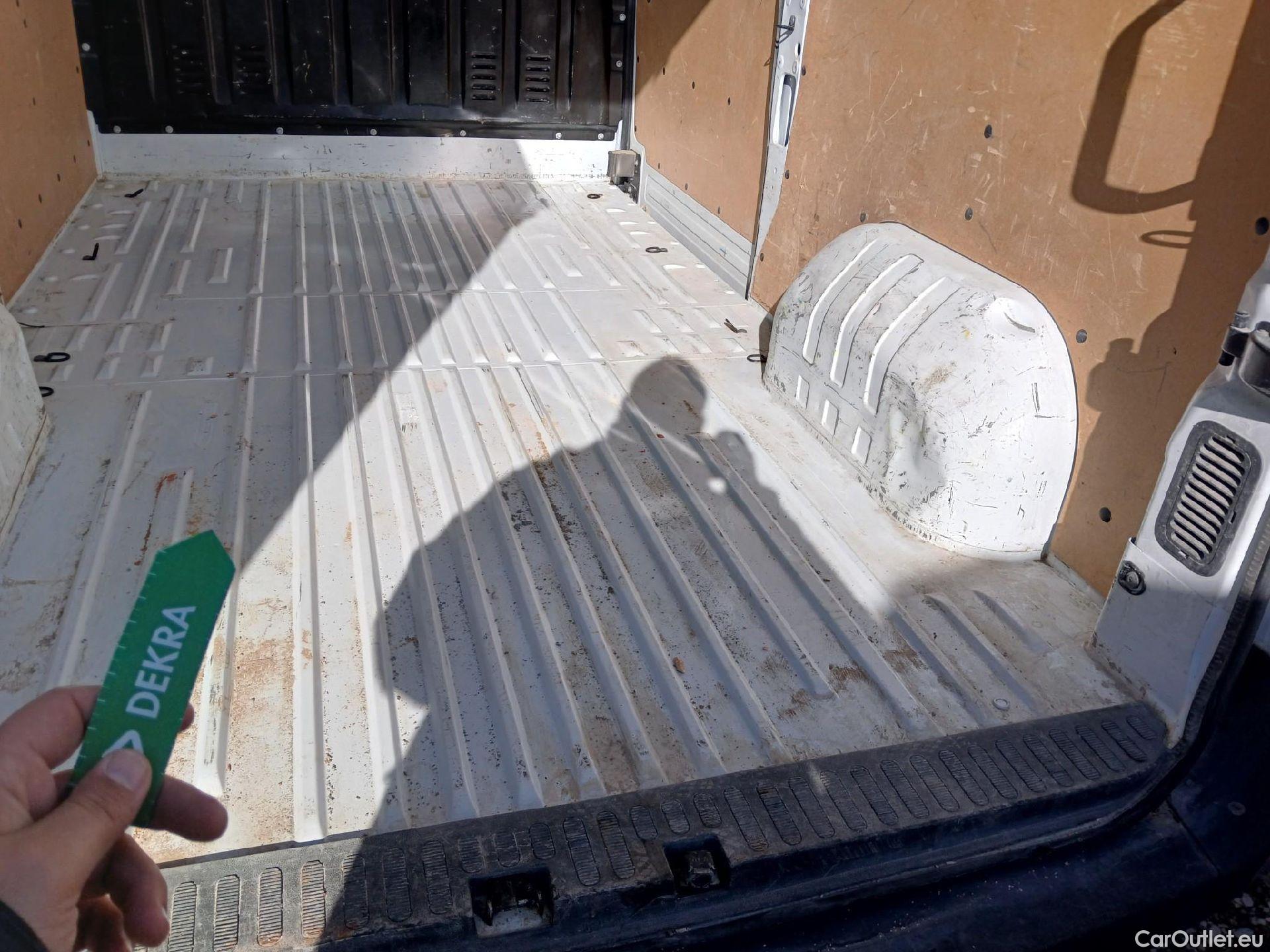  Opel  Movano OPEL  / 2019 / 4P / furgón 2.3 CDTI 99kW (135CV) L2 H2 F 3.5t (AC) #3