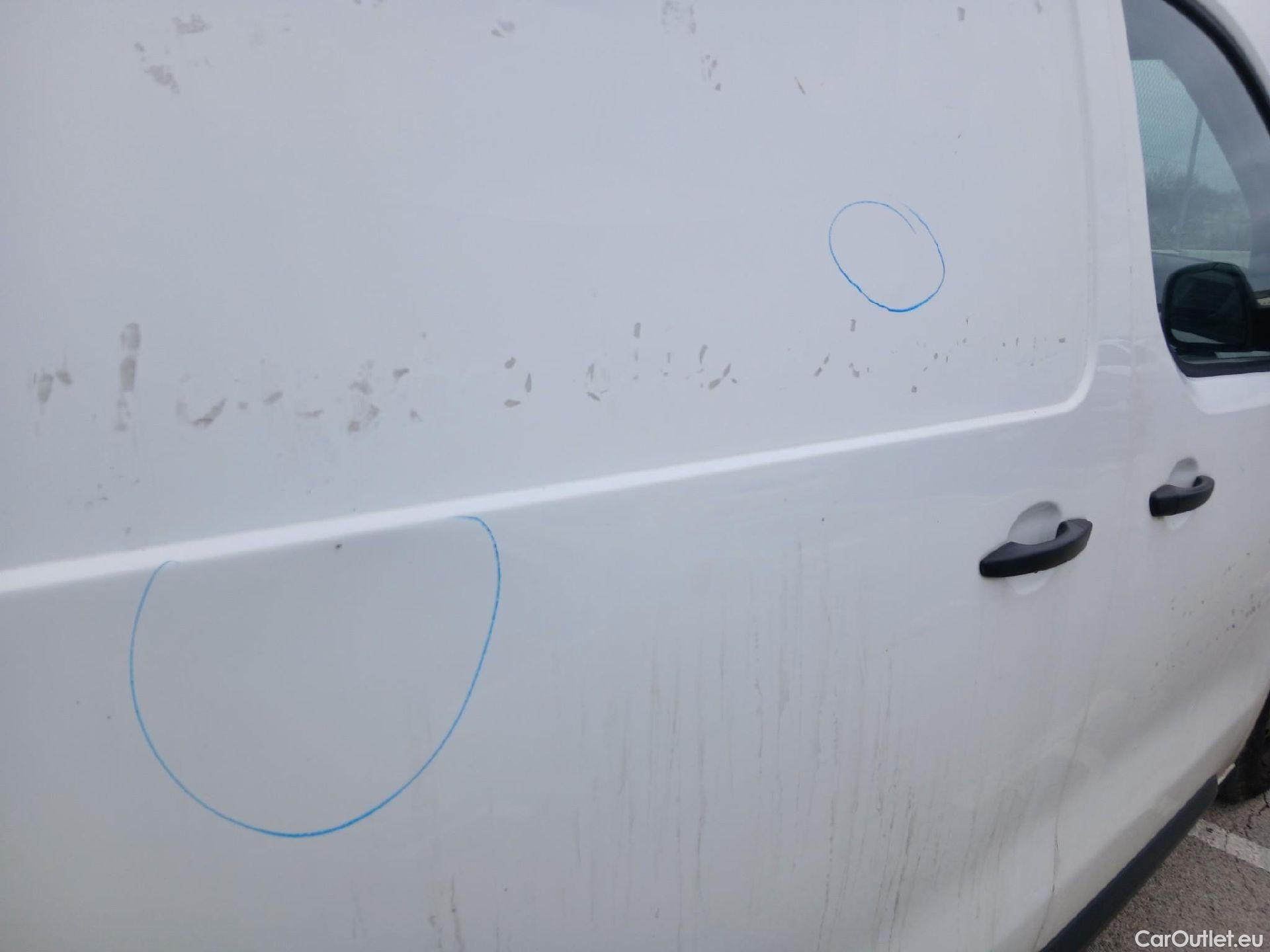  Citroen  Jumpy CITROEN  VU 4P 3G FURGÓN Talla M BlueHDi 85KW (115CV) 6v Confort #40