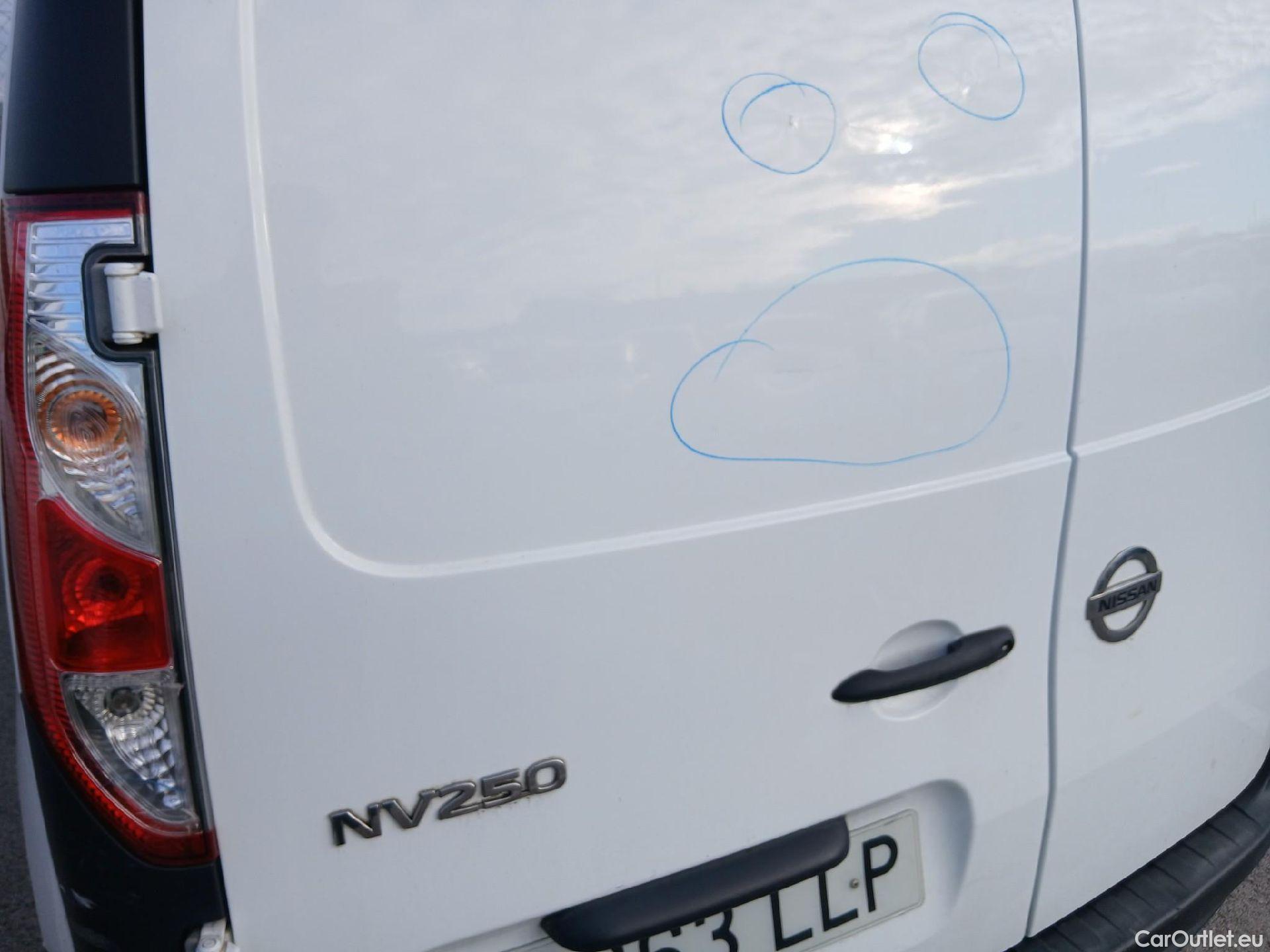  Nissan  NV200 NISSAN NV250 / 2019 / 4P / furgón 2pl 1.5dCi 59 kW (80 CV) L1H1 ÓPTIMA #22