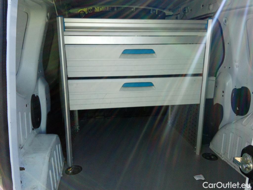  Dacia  Dokker DACIA  / 2013 / 4P / furgón derivado de turismo Essential 1.6 75kW (100CV) GLP #49