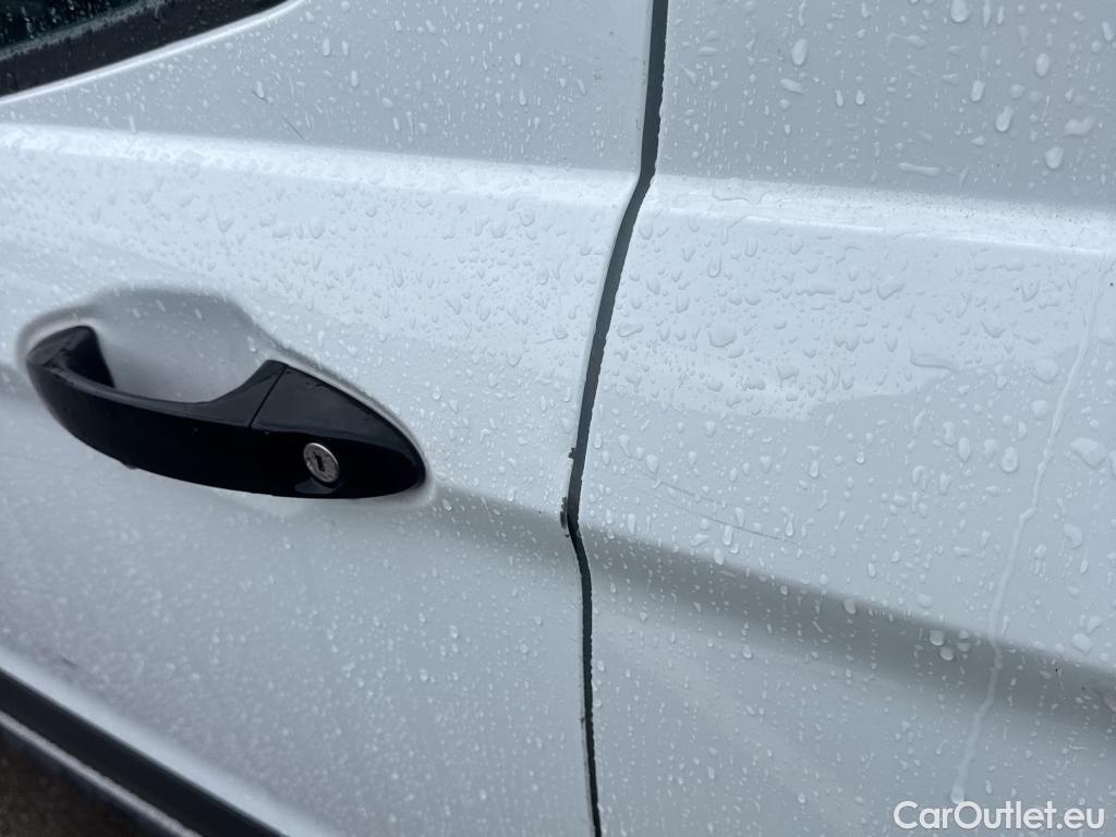  Ford  Transit FORD  Courier/2014/4P/furgón der.turis Van 1.5 TDCi 56kW Trend #33