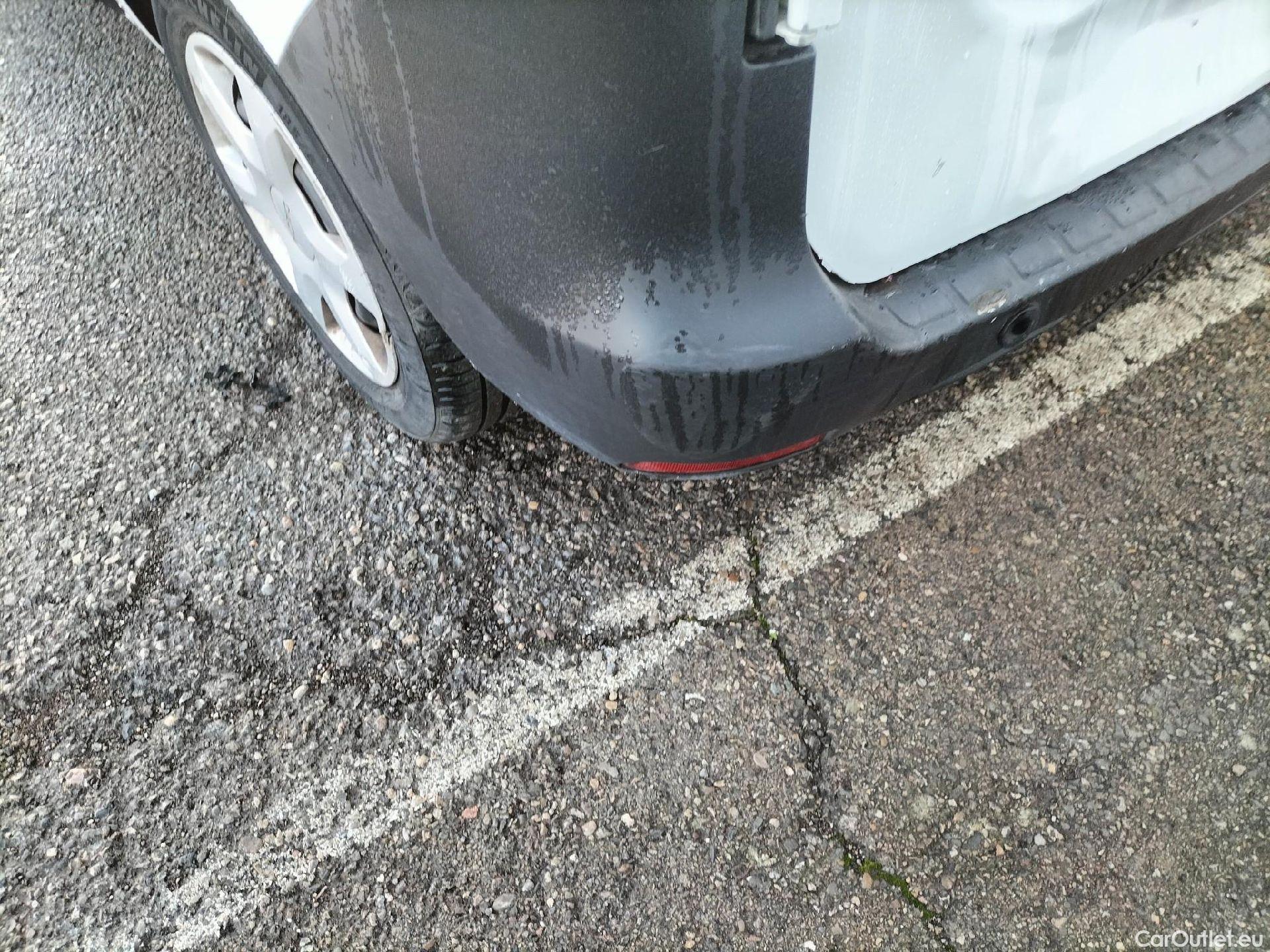  Dacia  Dokker DACIA  / 2013 / 4P / furgón derivado de turismo Van Essential 1.6 80kW (110CV) GLP #44