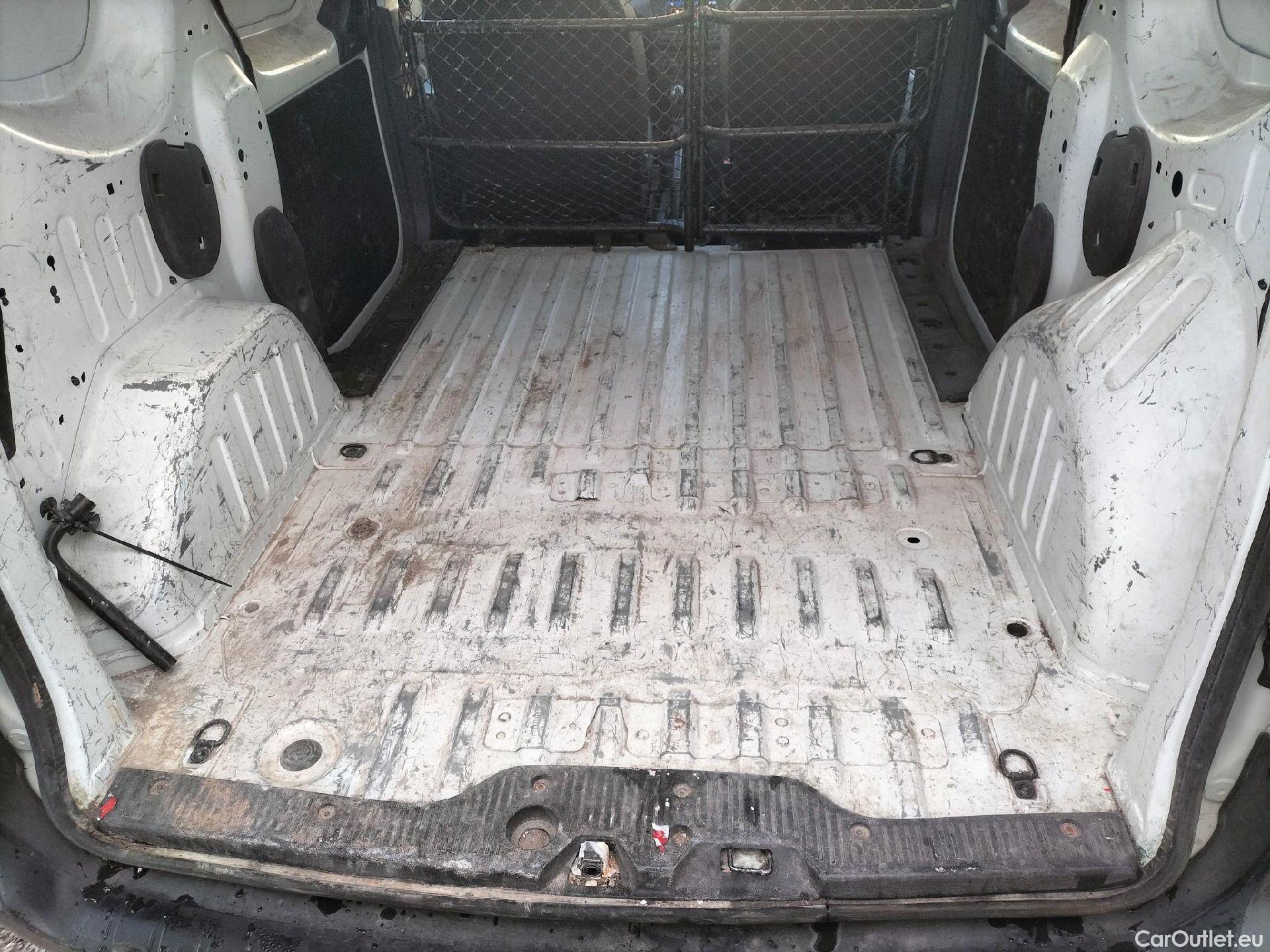  Dacia  Dokker DACIA  / 2013 / 4P / furgón derivado de turismo Van Essential 1.6 80kW (110CV) GLP #54