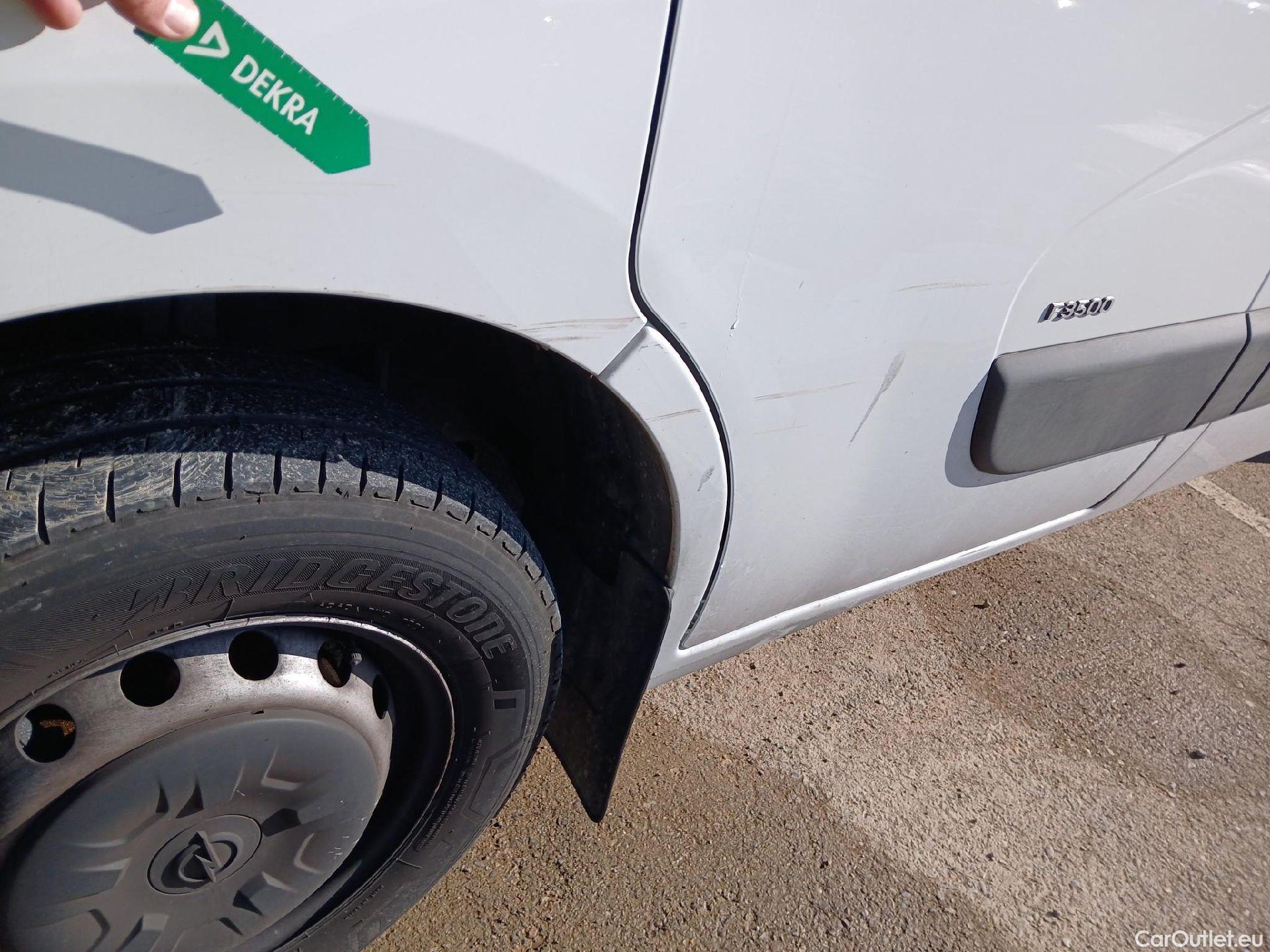  Opel  Movano OPEL  / 2019 / 4P / furgón 2.3 CDTI 99kW (135CV) L2 H2 F 3.5t (AC) #28