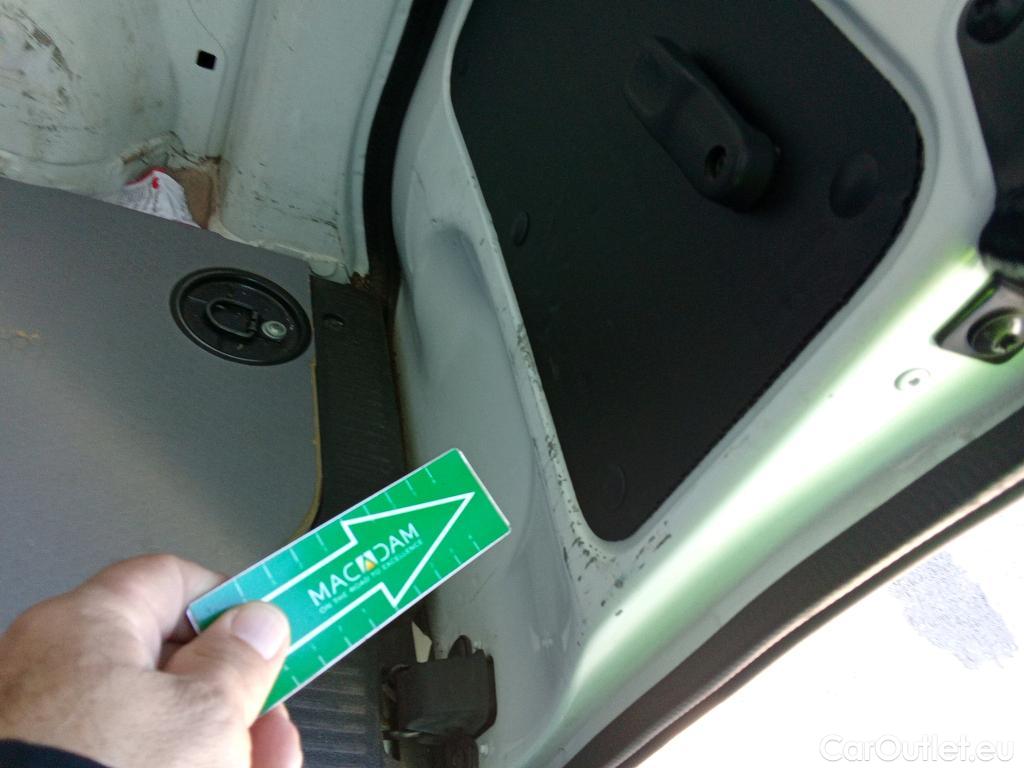  Dacia  Dokker DACIA  / 2013 / 4P / furgón derivado de turismo Essential 1.6 75kW (100CV) GLP #18