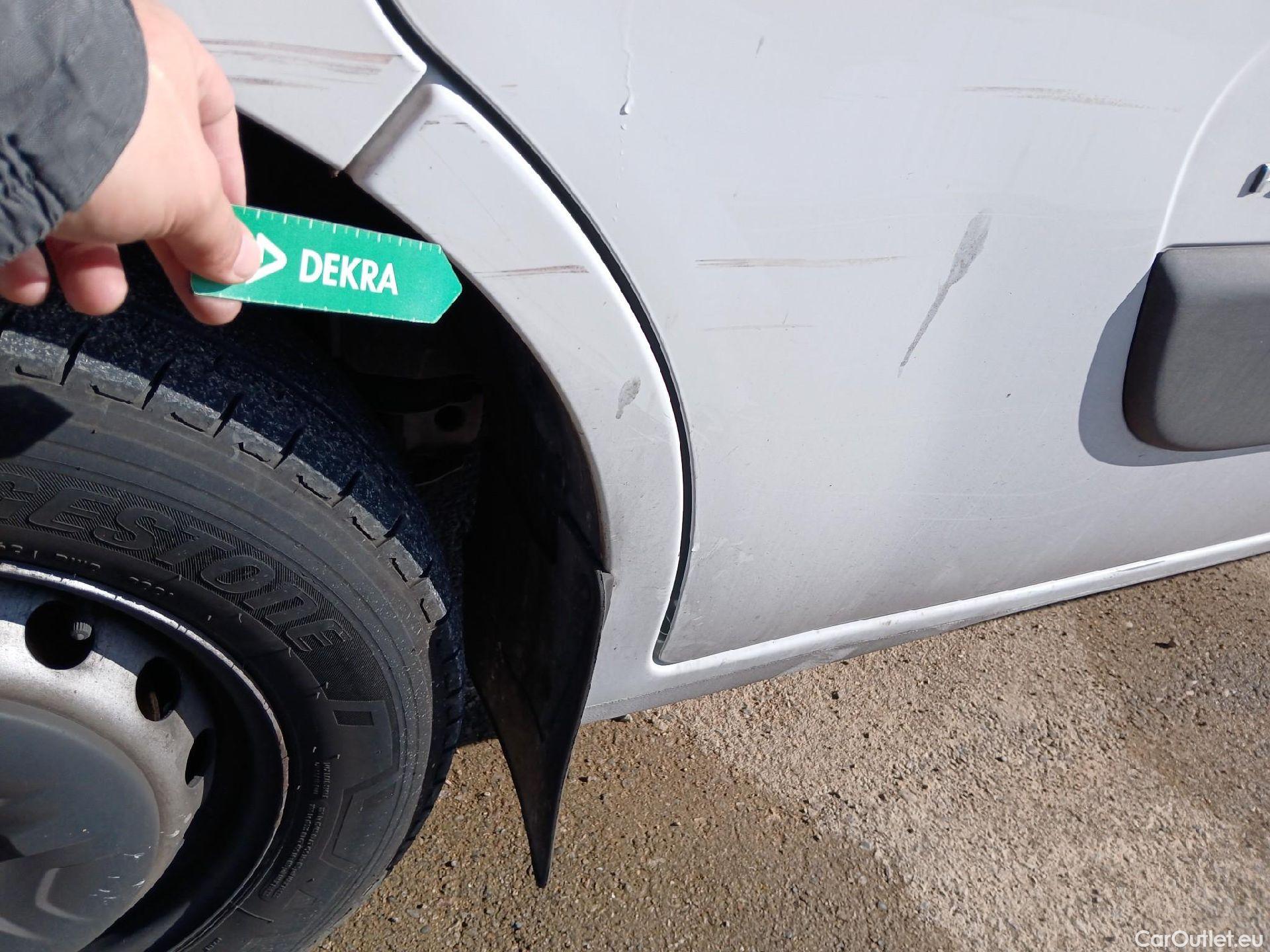  Opel  Movano OPEL  / 2019 / 4P / furgón 2.3 CDTI 99kW (135CV) L2 H2 F 3.5t (AC) #30