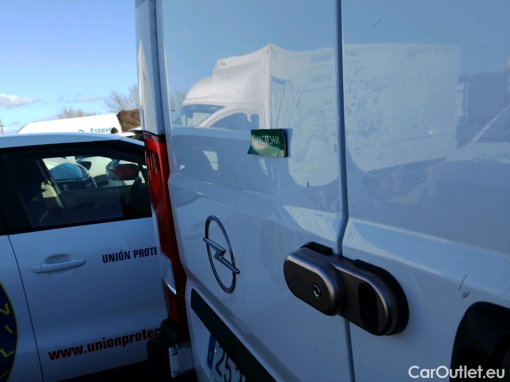  Opel  Movano OPEL  / 2021 / 4P / furgón Campaña Q2 Fgón Base L2H2 3.5T 2.2 BHDi 88kW #8