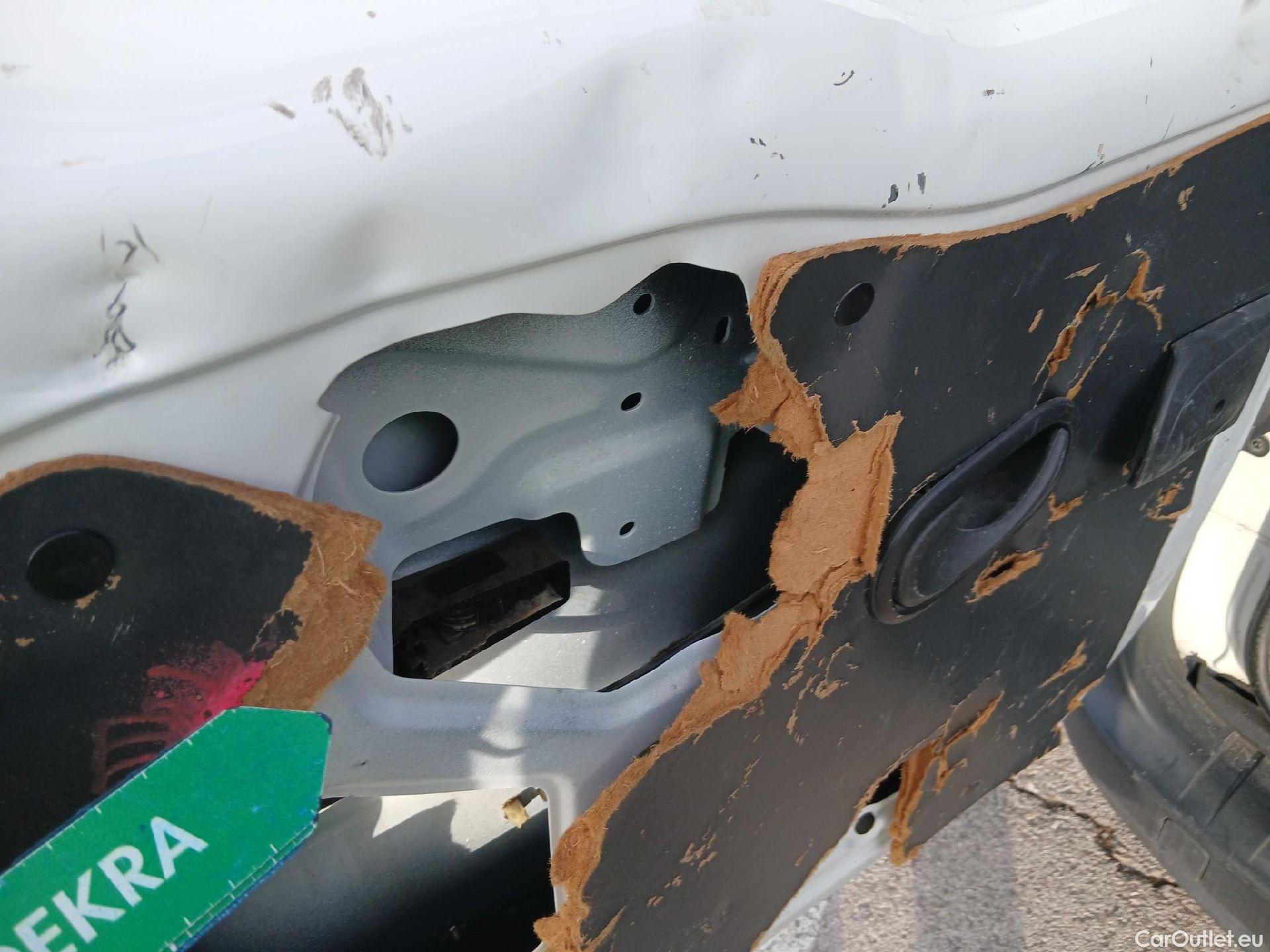  Nissan  NV200 NISSAN NV250 / 2019 / 4P / furgón 2pl 1.5dCi 59 kW (80 CV) L1H1 ÓPTIMA #2