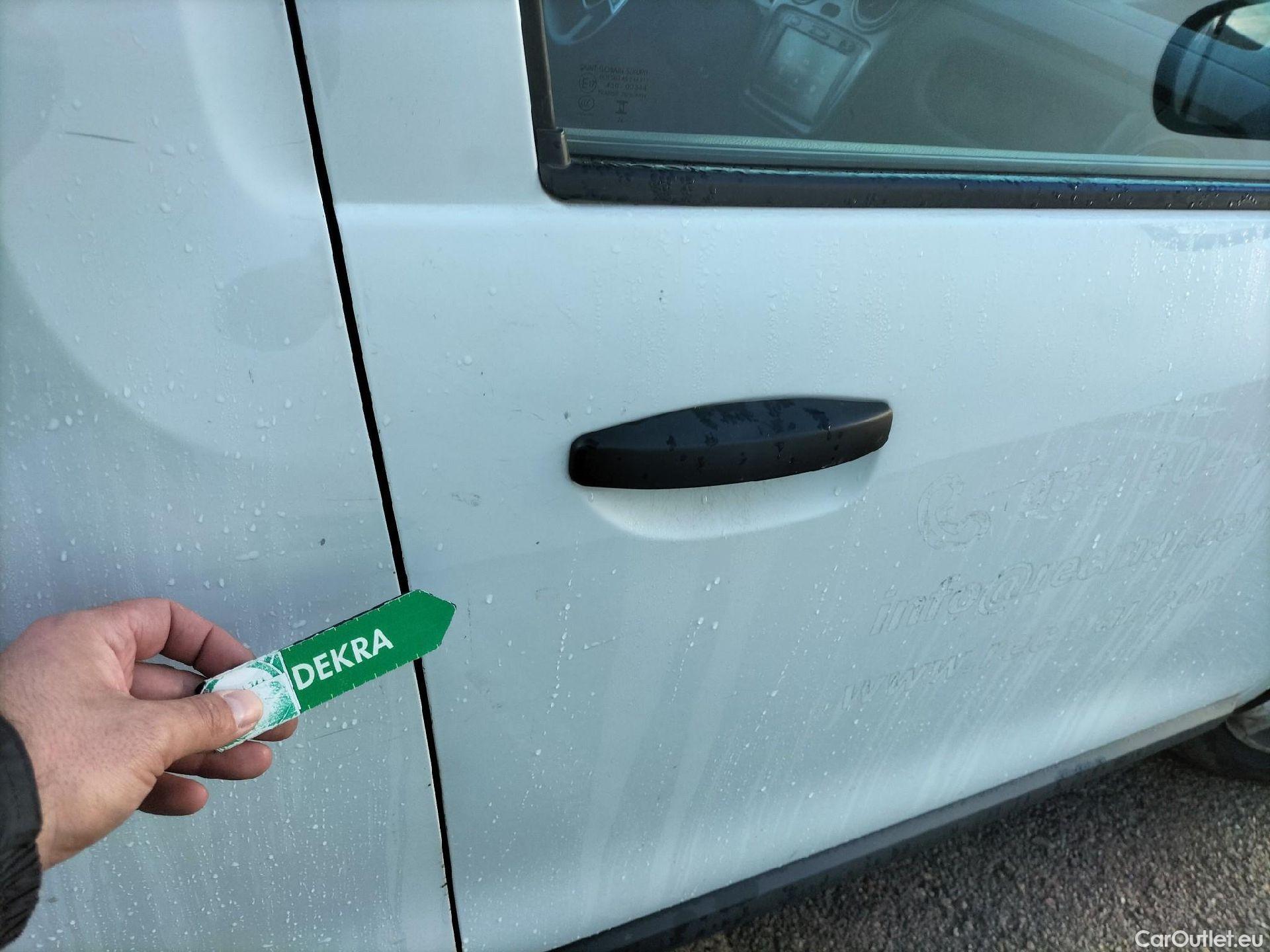  Dacia  Dokker DACIA  / 2013 / 4P / furgón derivado de turismo Van Essential 1.6 80kW (110CV) GLP #68