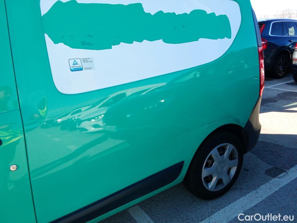  Dacia  Dokker DACIA  / 2013 / 4P / furgón derivado de turismo Essential 1.6 75kW (100CV) GLP #1