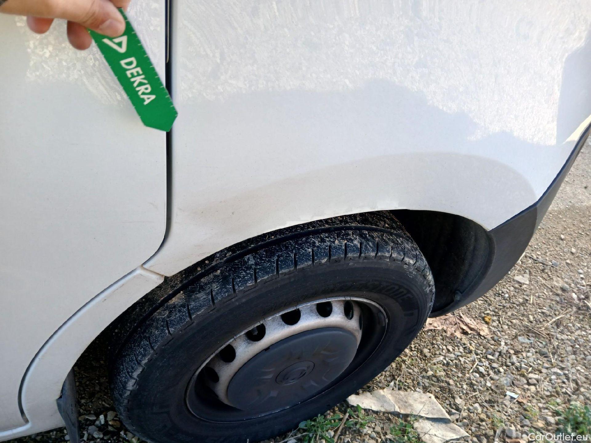  Opel  Movano OPEL  / 2019 / 4P / furgón 2.3 CDTI 99kW (135CV) L2 H2 F 3.5t (AC) #21