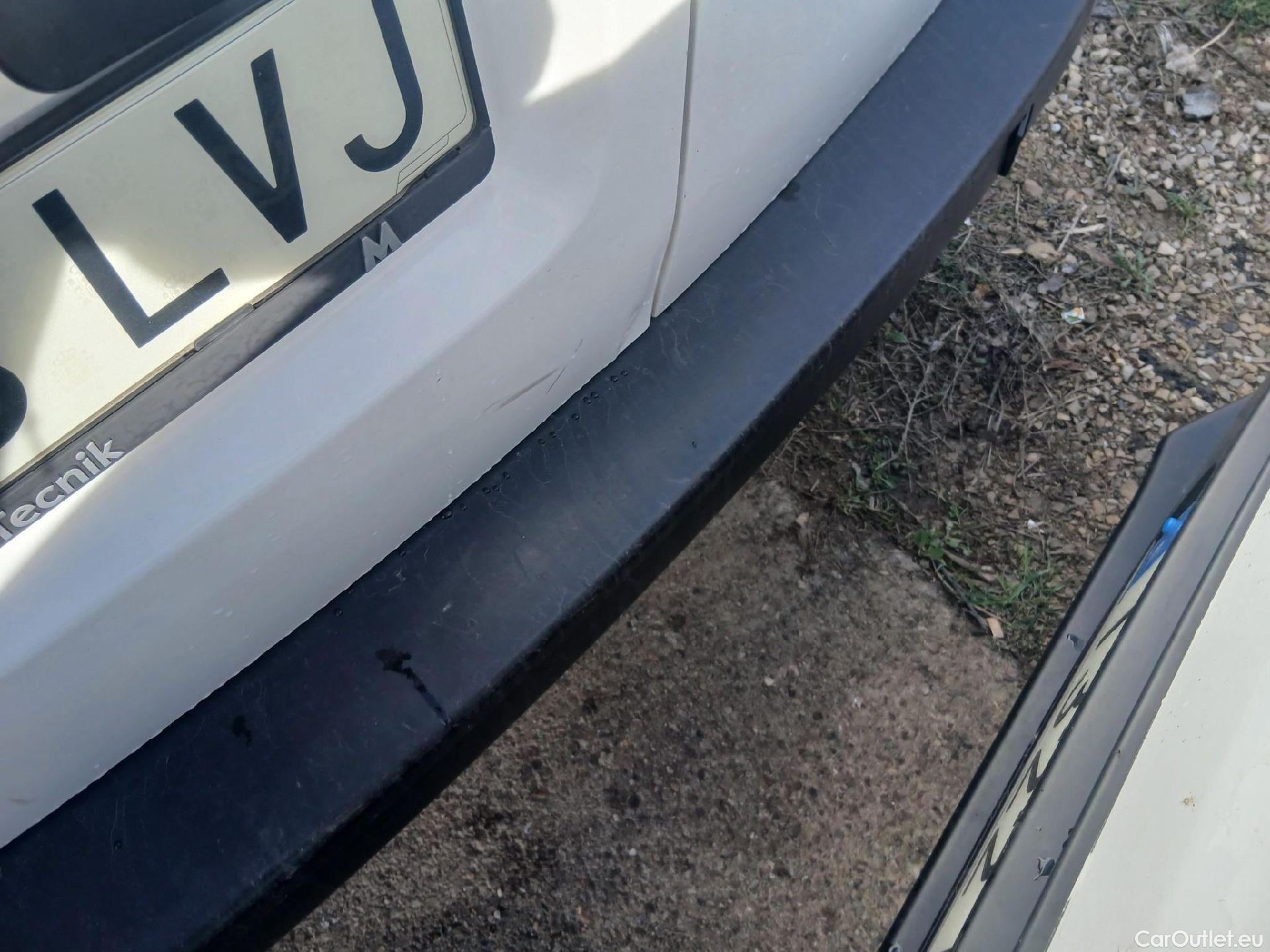  Opel  Vivaro OPEL  / 2019 / 4P / furgón 1.5 Diésel 74kW (100CV) M Std Express #14