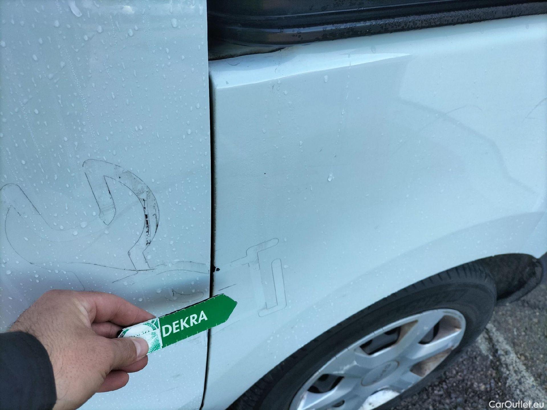  Dacia  Dokker DACIA  / 2013 / 4P / furgón derivado de turismo Van Essential 1.6 80kW (110CV) GLP #37