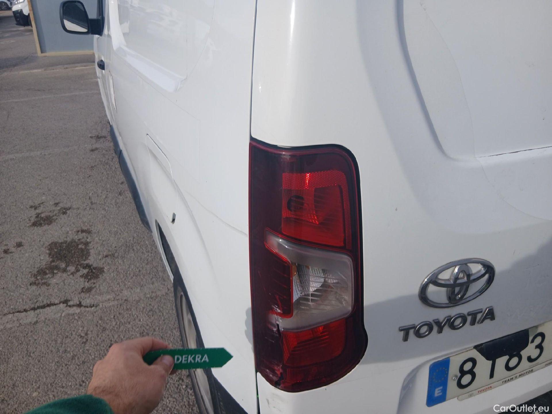  Toyota  Proace TOYOTA  City/2020/4P/furgón derivado de turismo 1.5D 75kW (100CV) GX 650kg Media #19